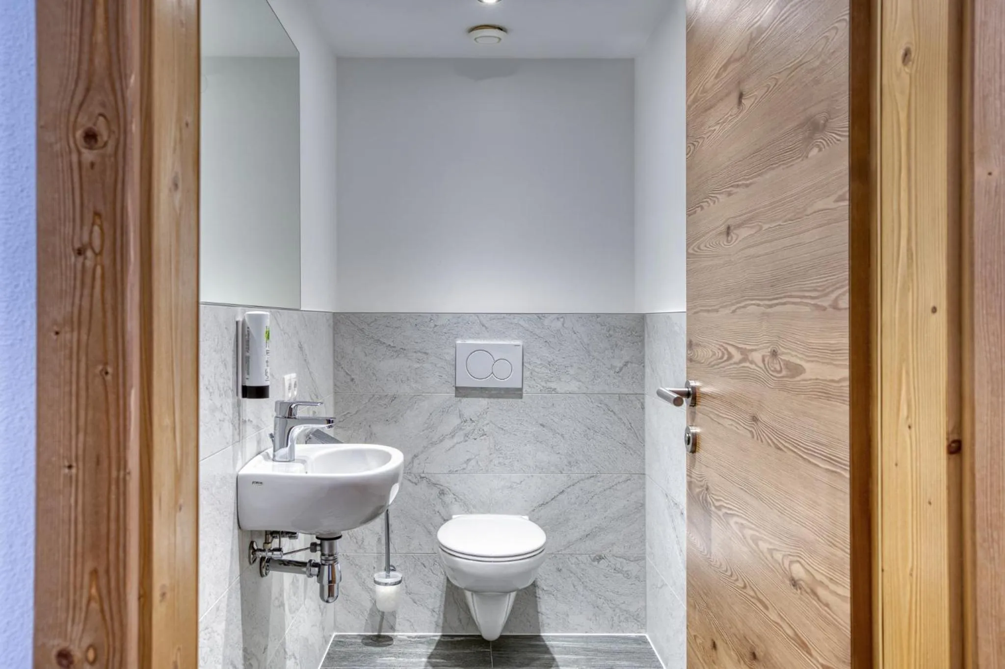 Shower in Hotel Erika