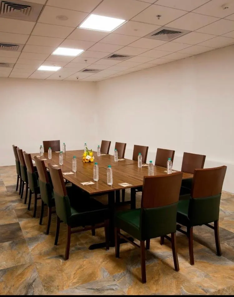 Meeting/conference room in Hotel Mumbai House Airoli, Navi Mumbai