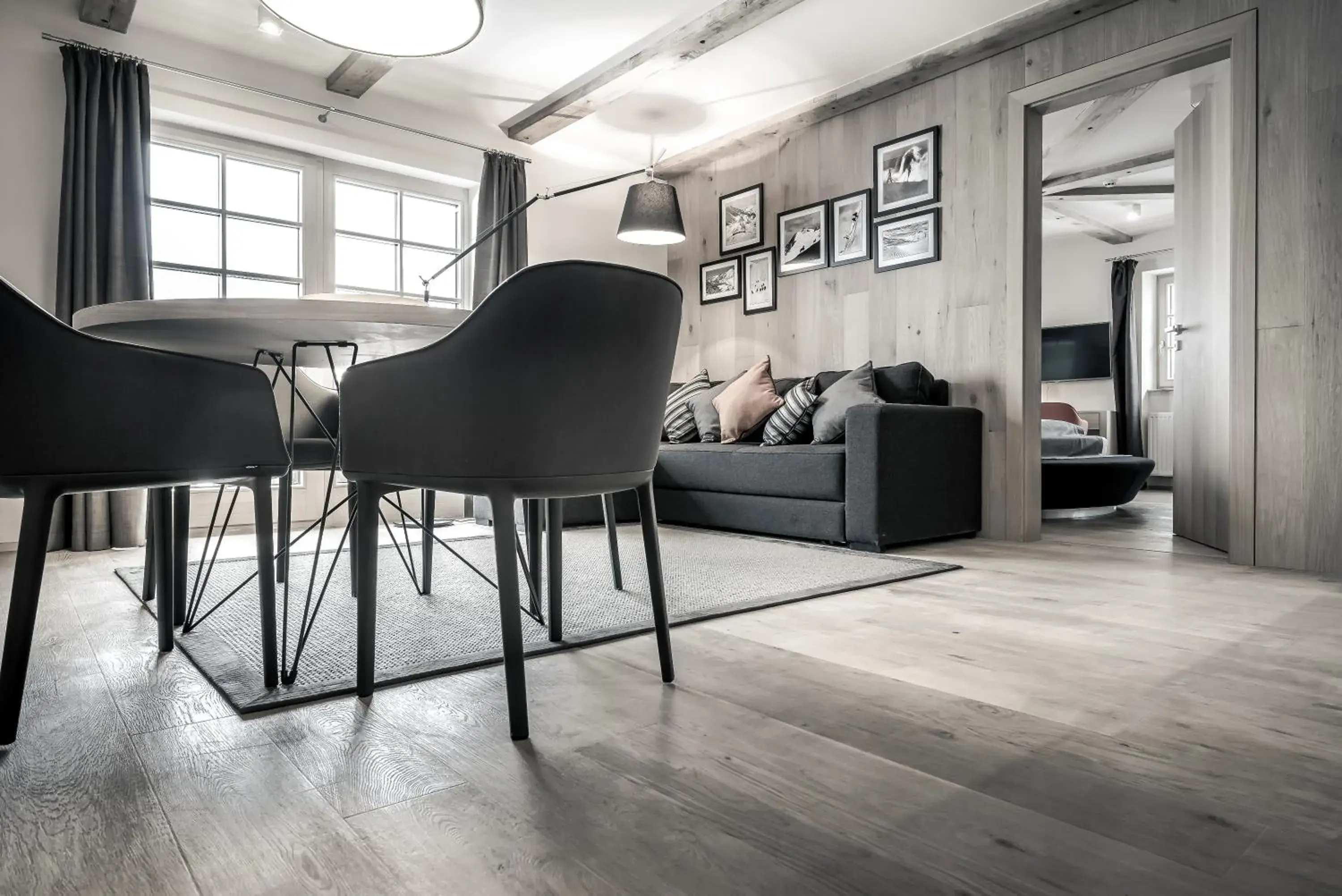 Economy Two-Bedroom Apartment in Chalet Obergurgl Luxury Apartments Economy Two-Bedroom Apartment in Chalet Obergurgl Luxury Apartments