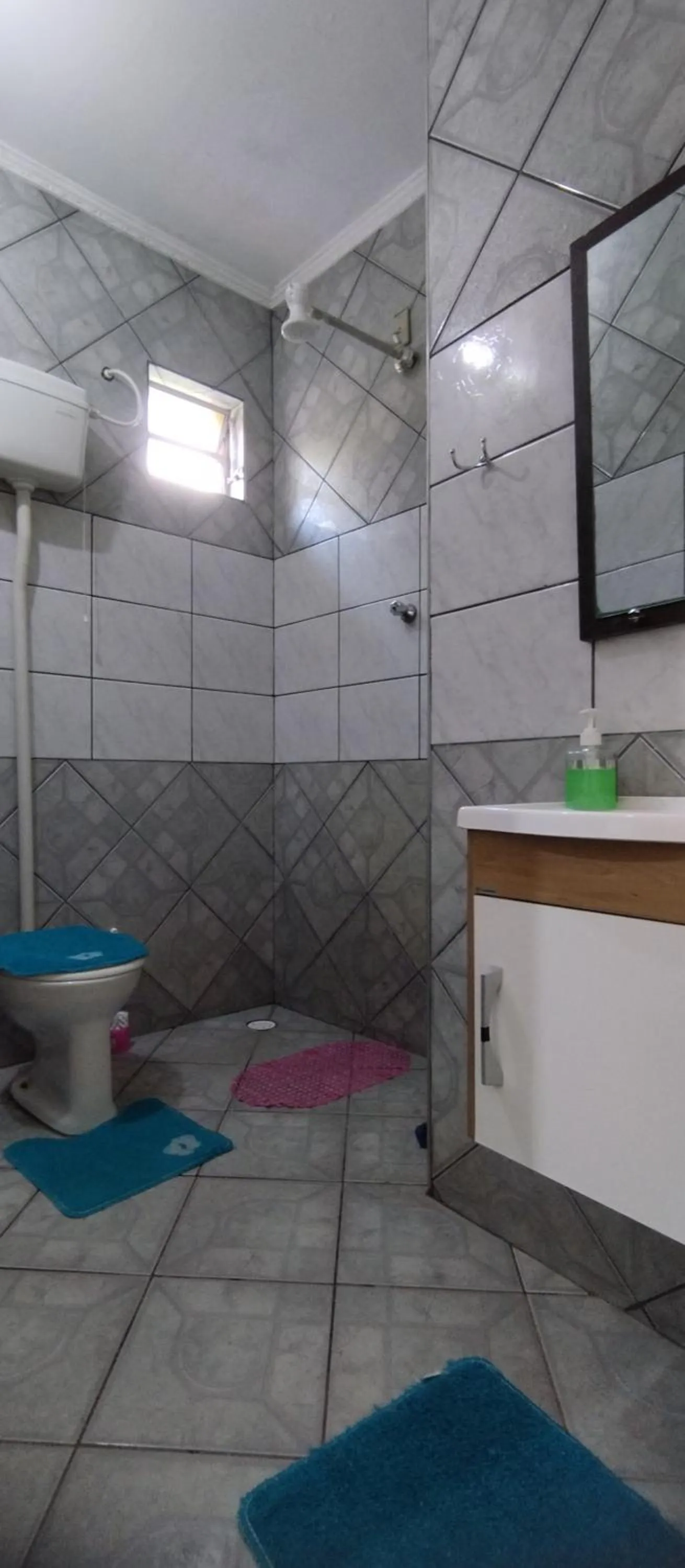 Shower in Chácara Sorriso 1 em Atibaia