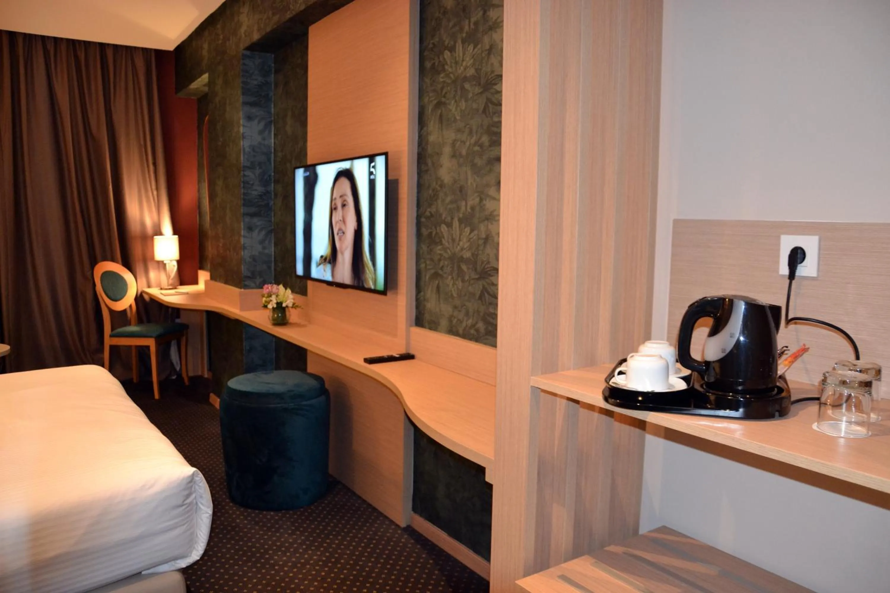 Decorative detail, Bed in Flower Town Hotel & Spa