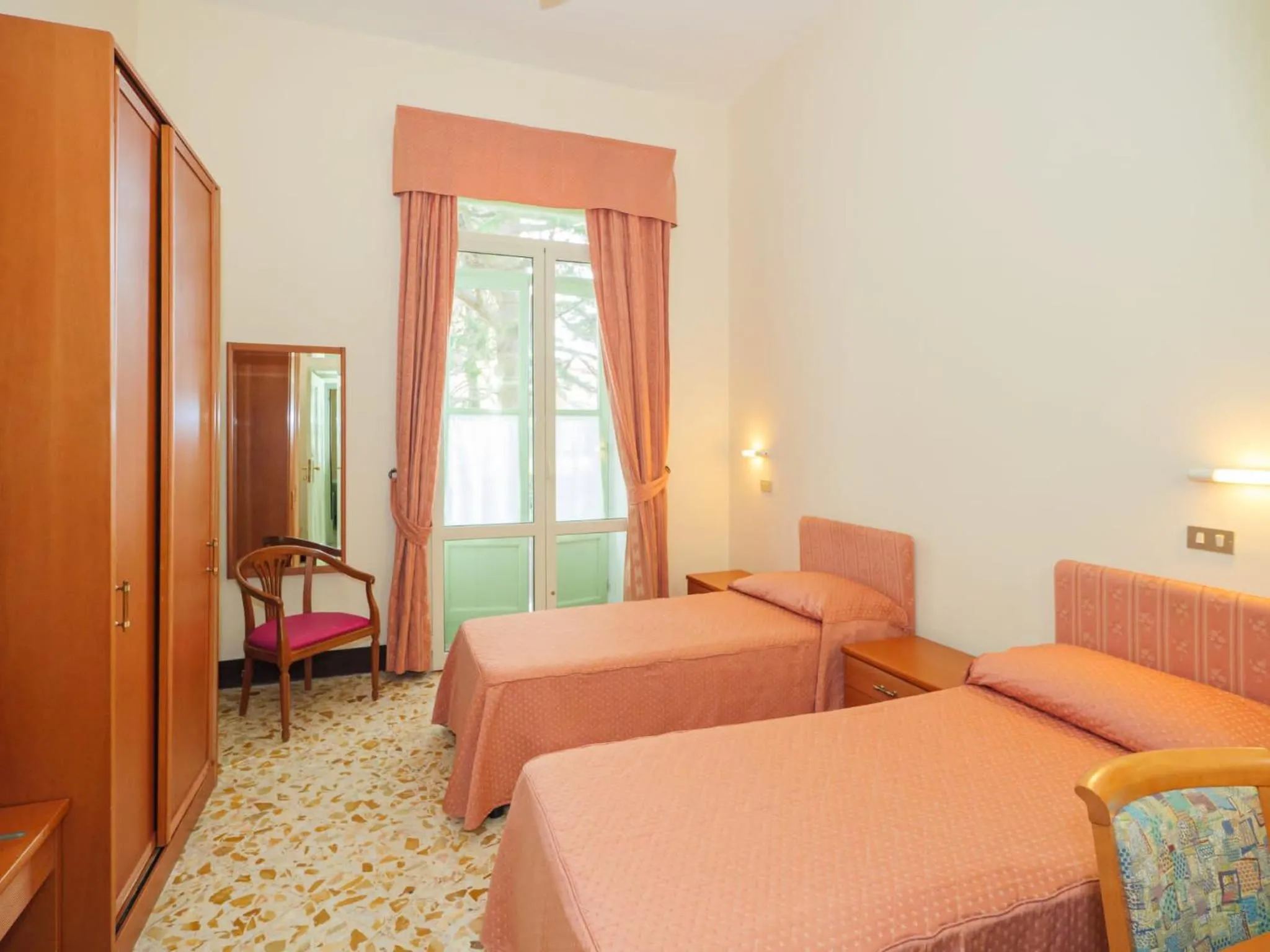 Bed in Hotel Delle Palme