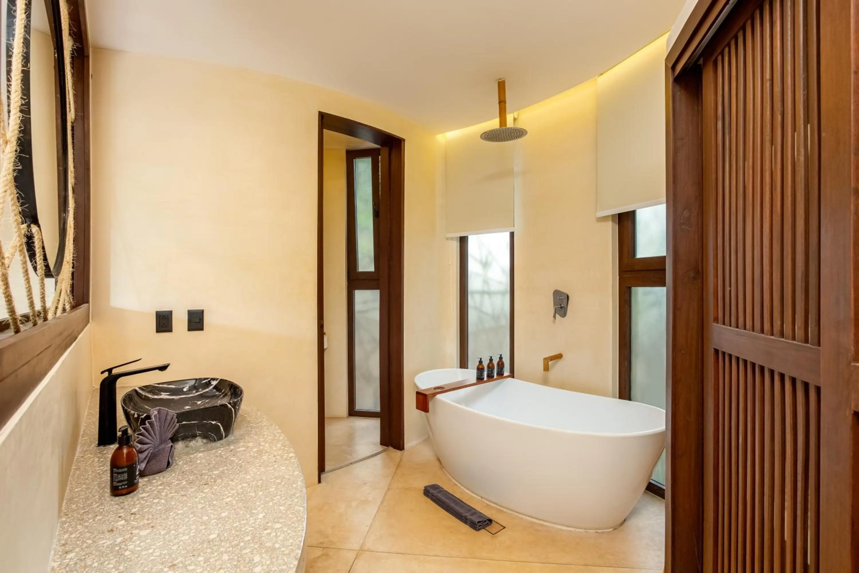 Shower in Kan Tulum Hotel