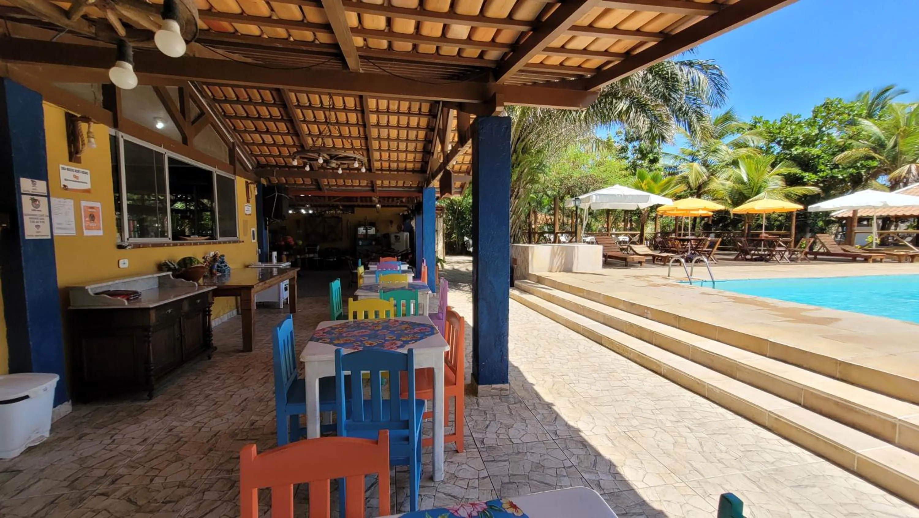 Restaurant/places to eat in Pousada Beach Bahia