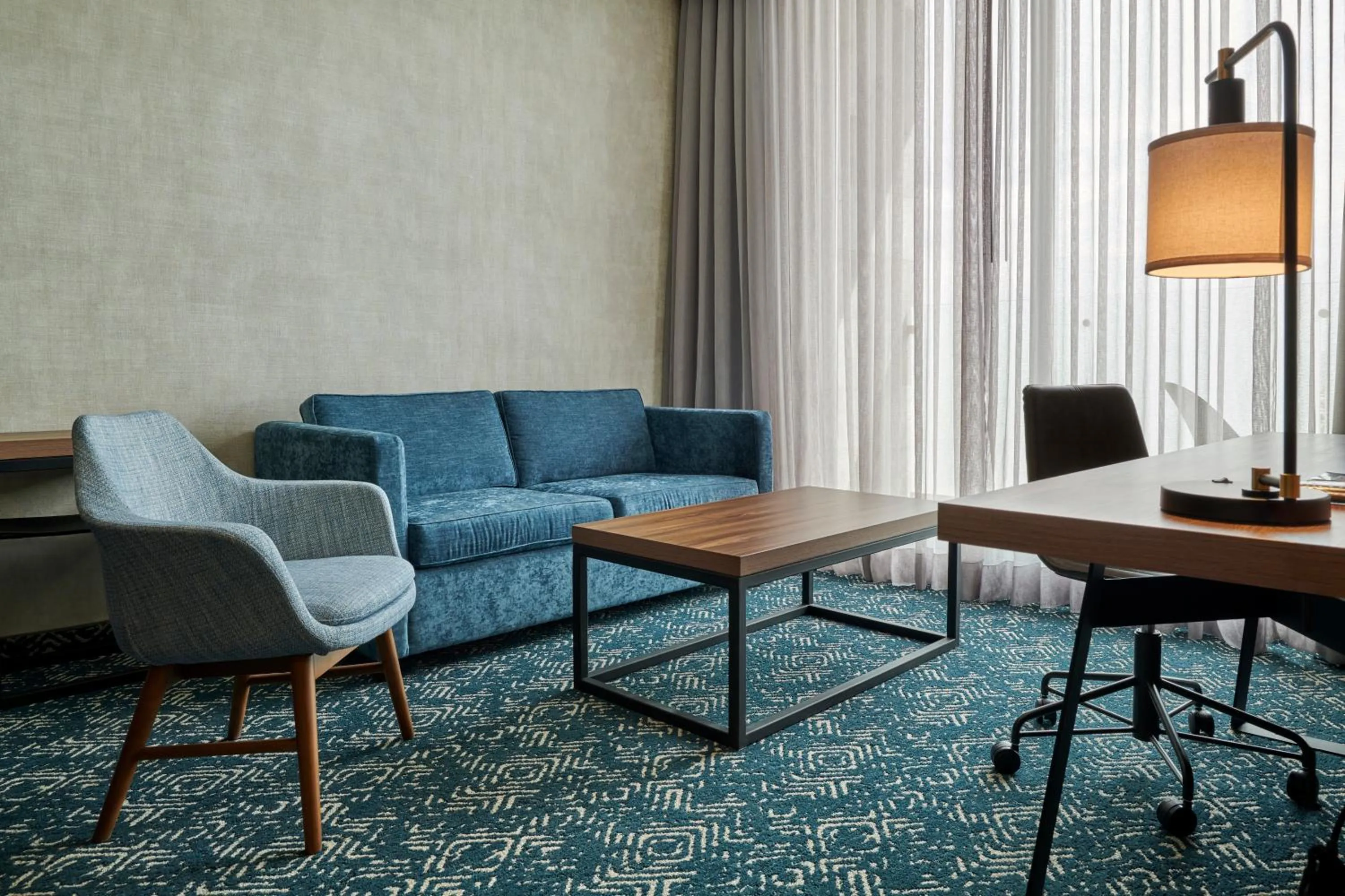 Living room in Four Points by Sheraton Ciudad Juarez