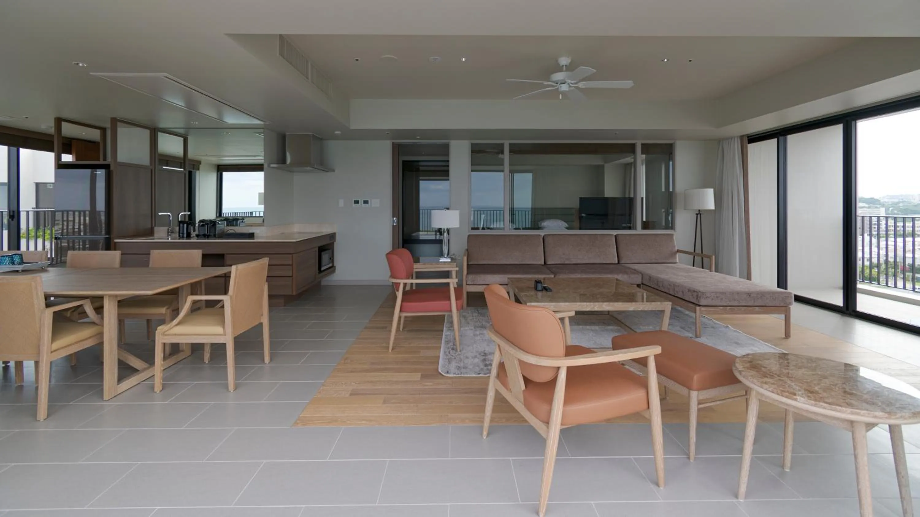 Dining area in MB GALLERY CHATAN by THE TERRACE HOTELS