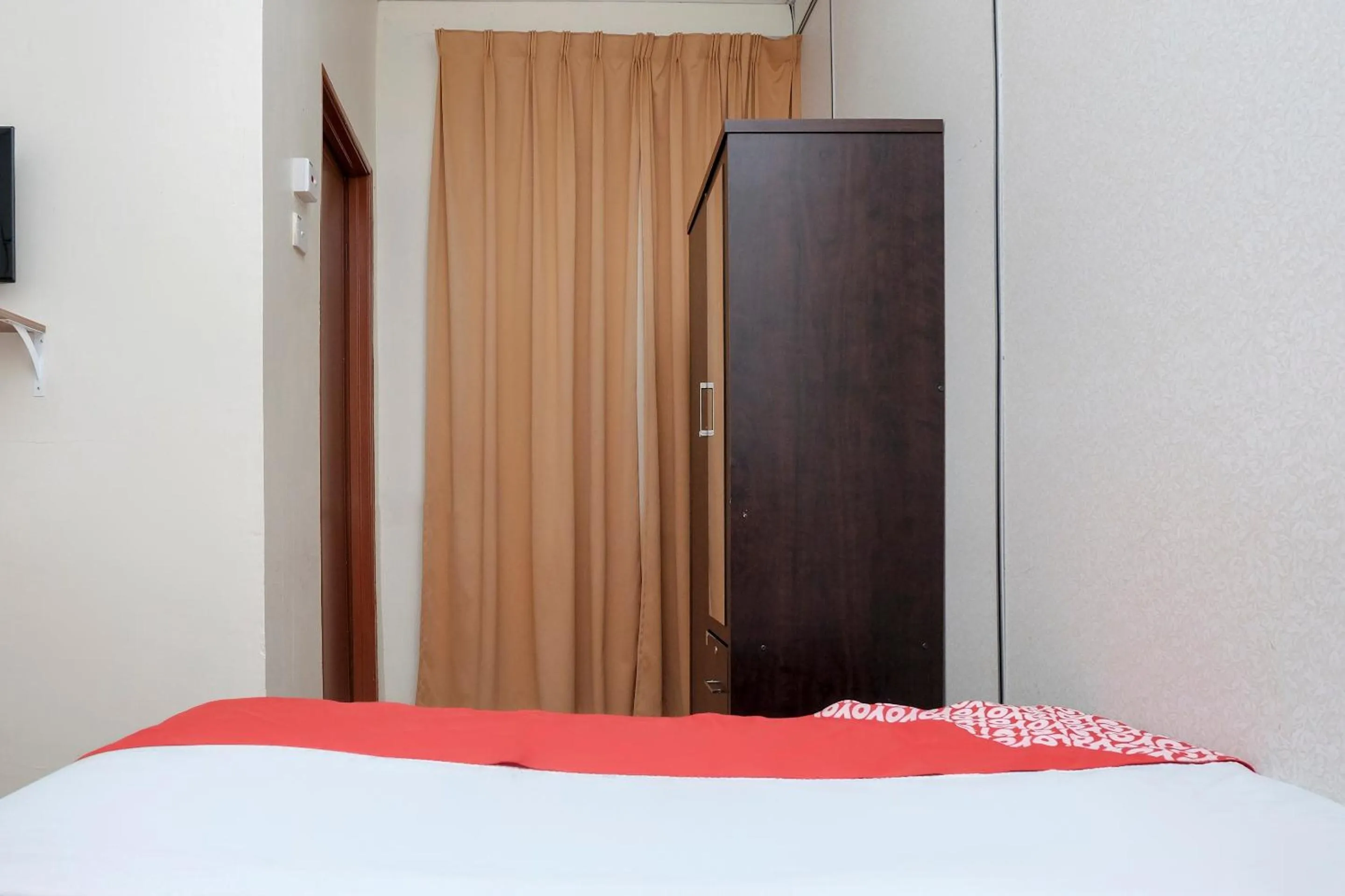 Bedroom, Bed in OYO 90180 Gemilang Hotel Kerteh