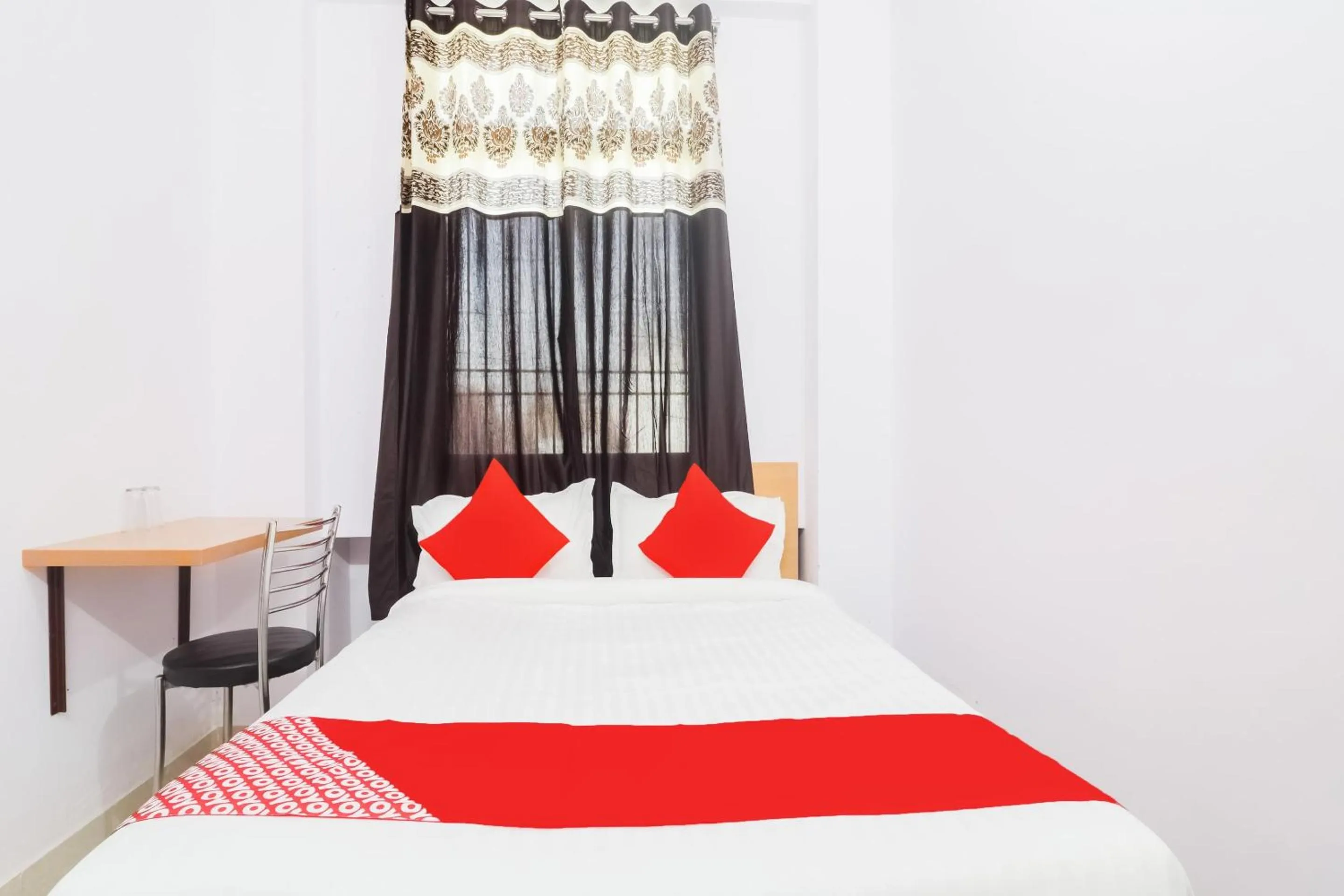 Lobby or reception, Bed in Hotel O Dream Inn