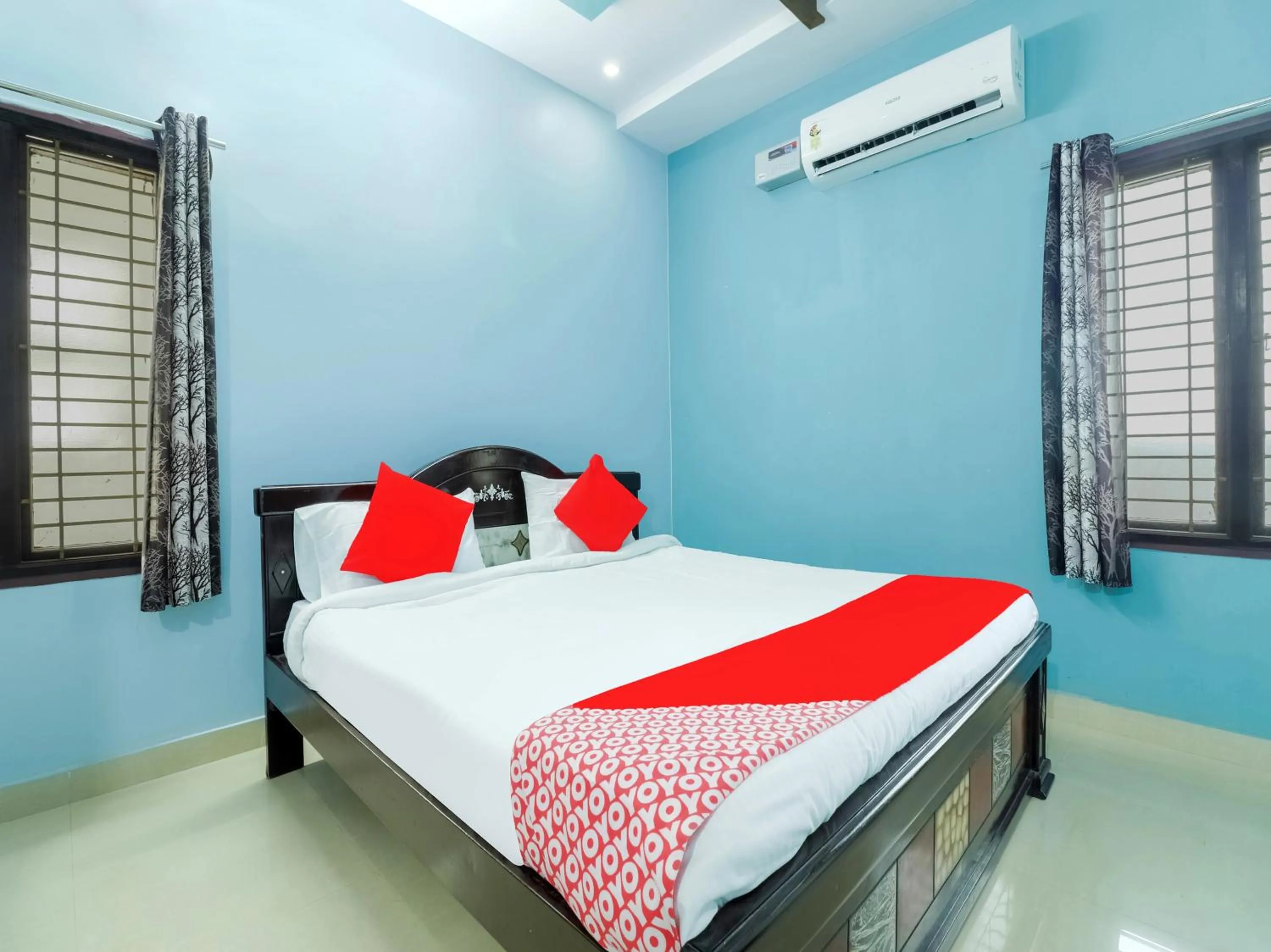 Bedroom, Bed in Hotel O Sea Coastal Inn