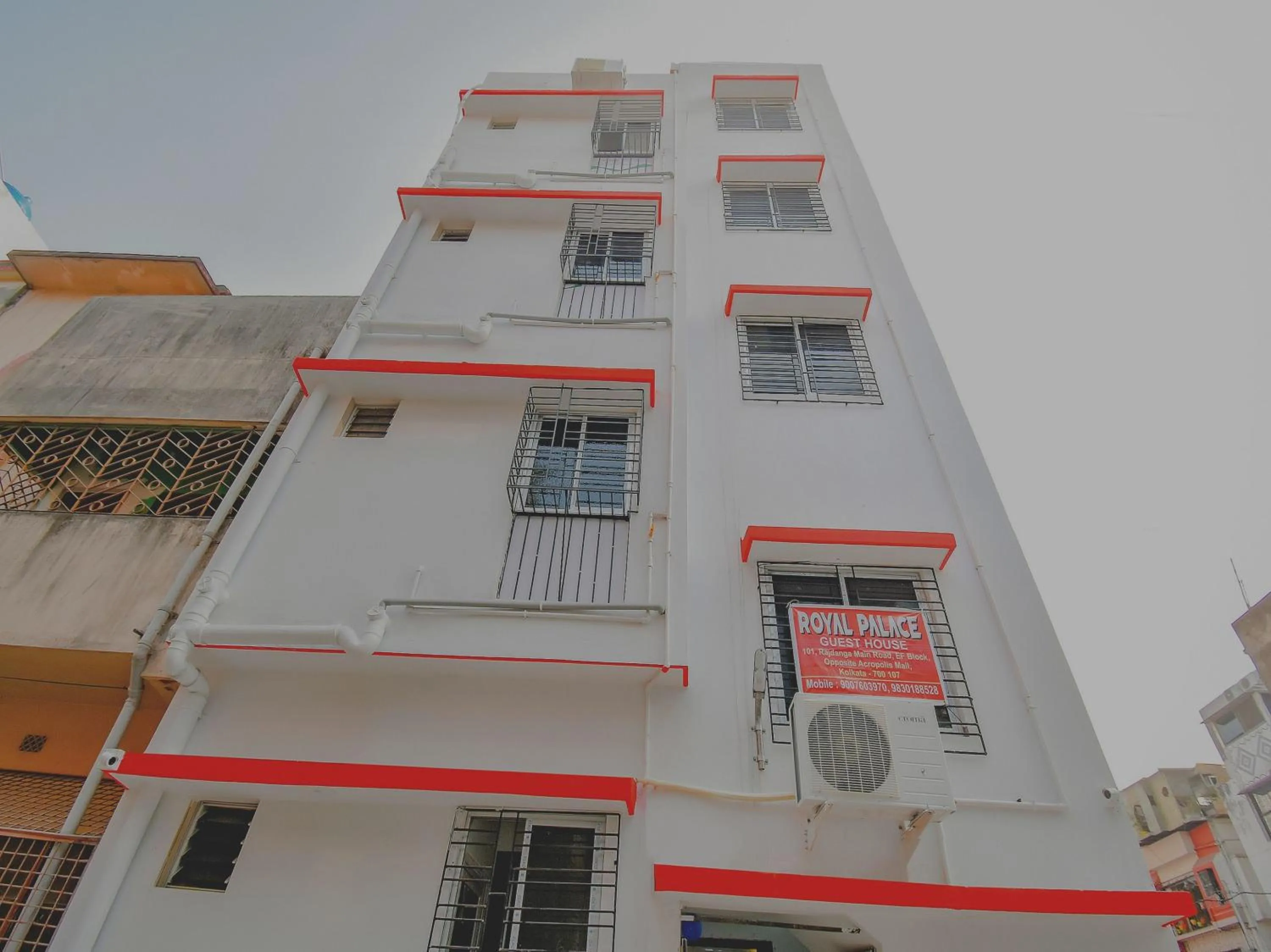 Facade/entrance in Hotel O Royal Palace