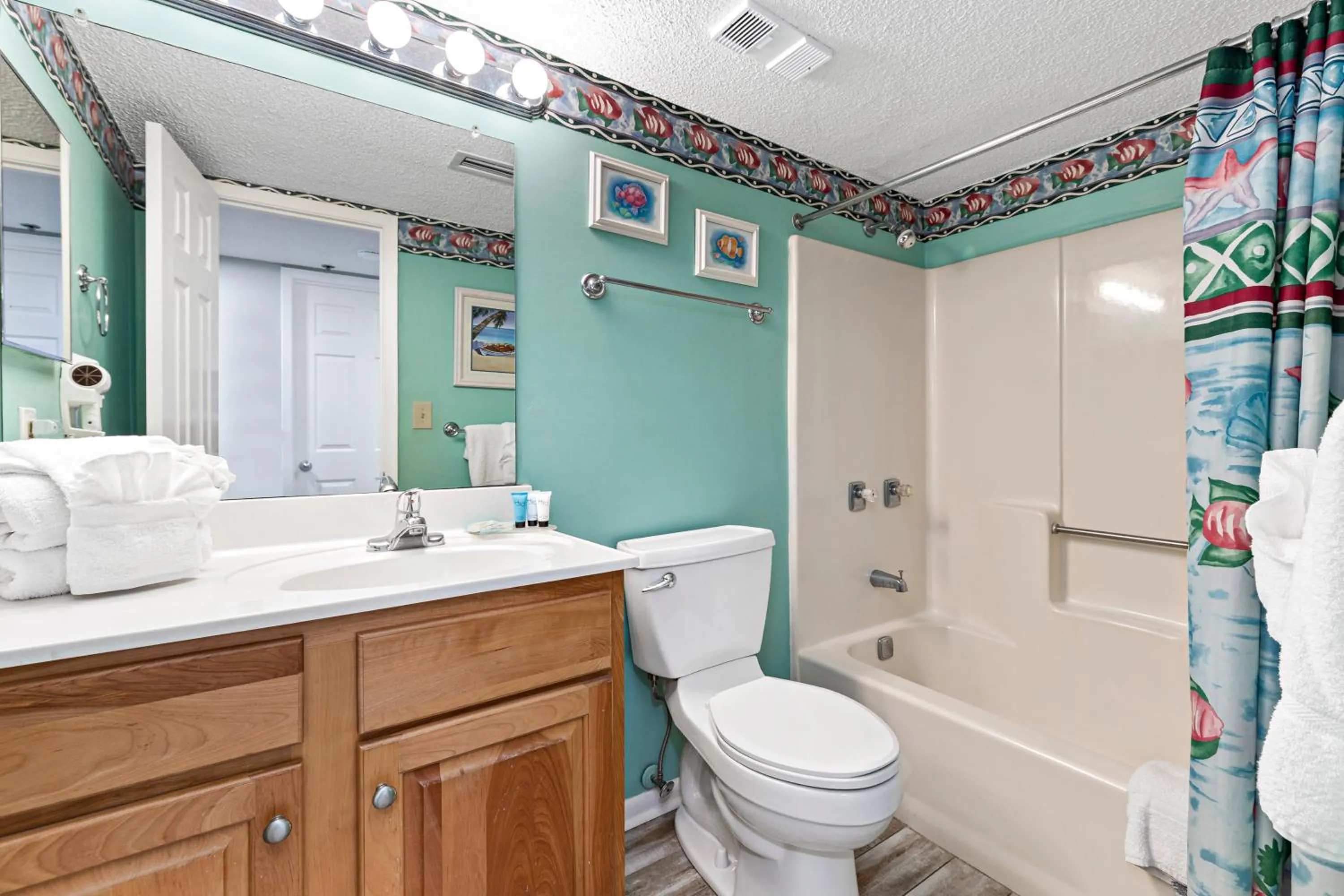 Bathroom in Phoenix II 2012