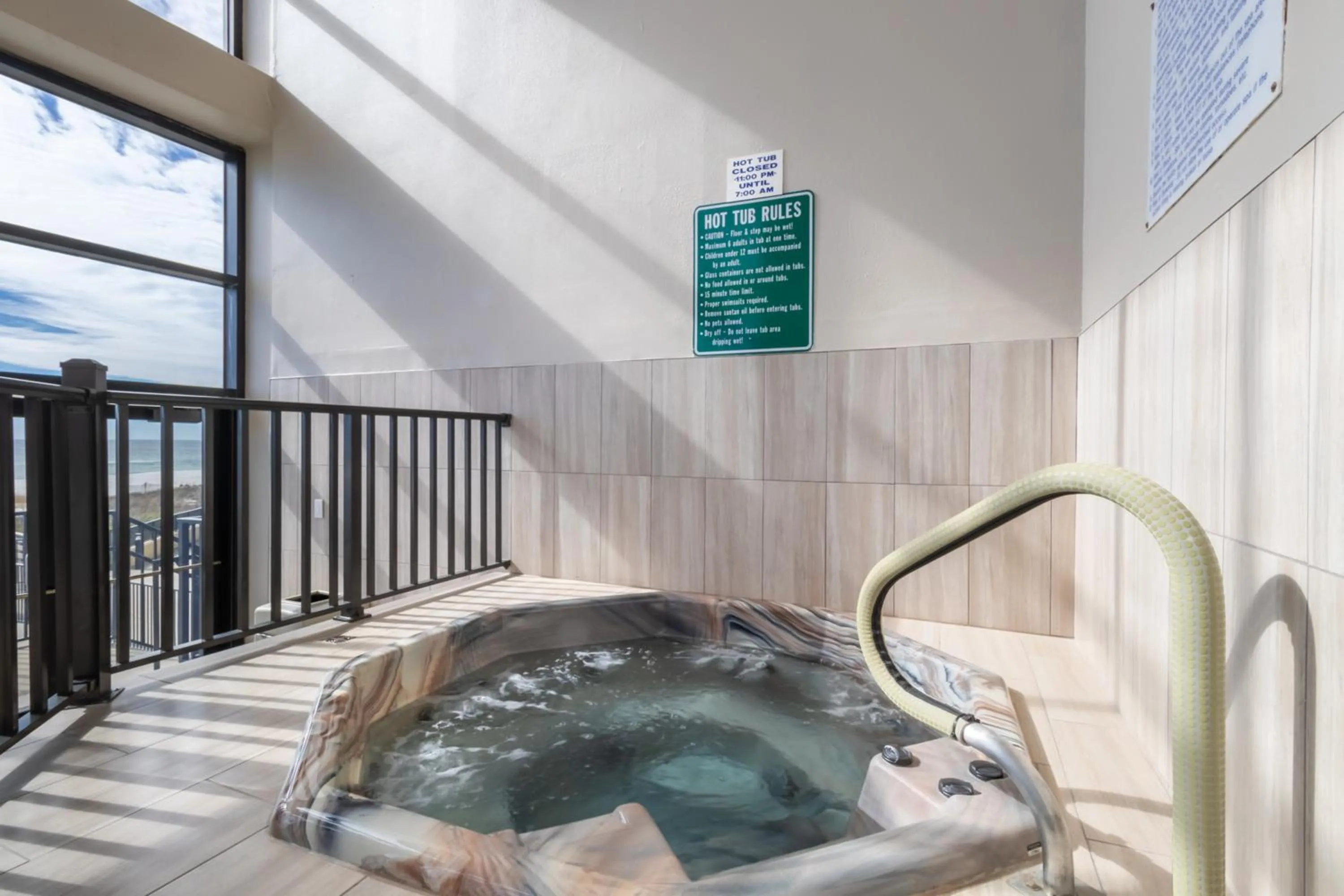 Hot Tub in Phoenix II 2012