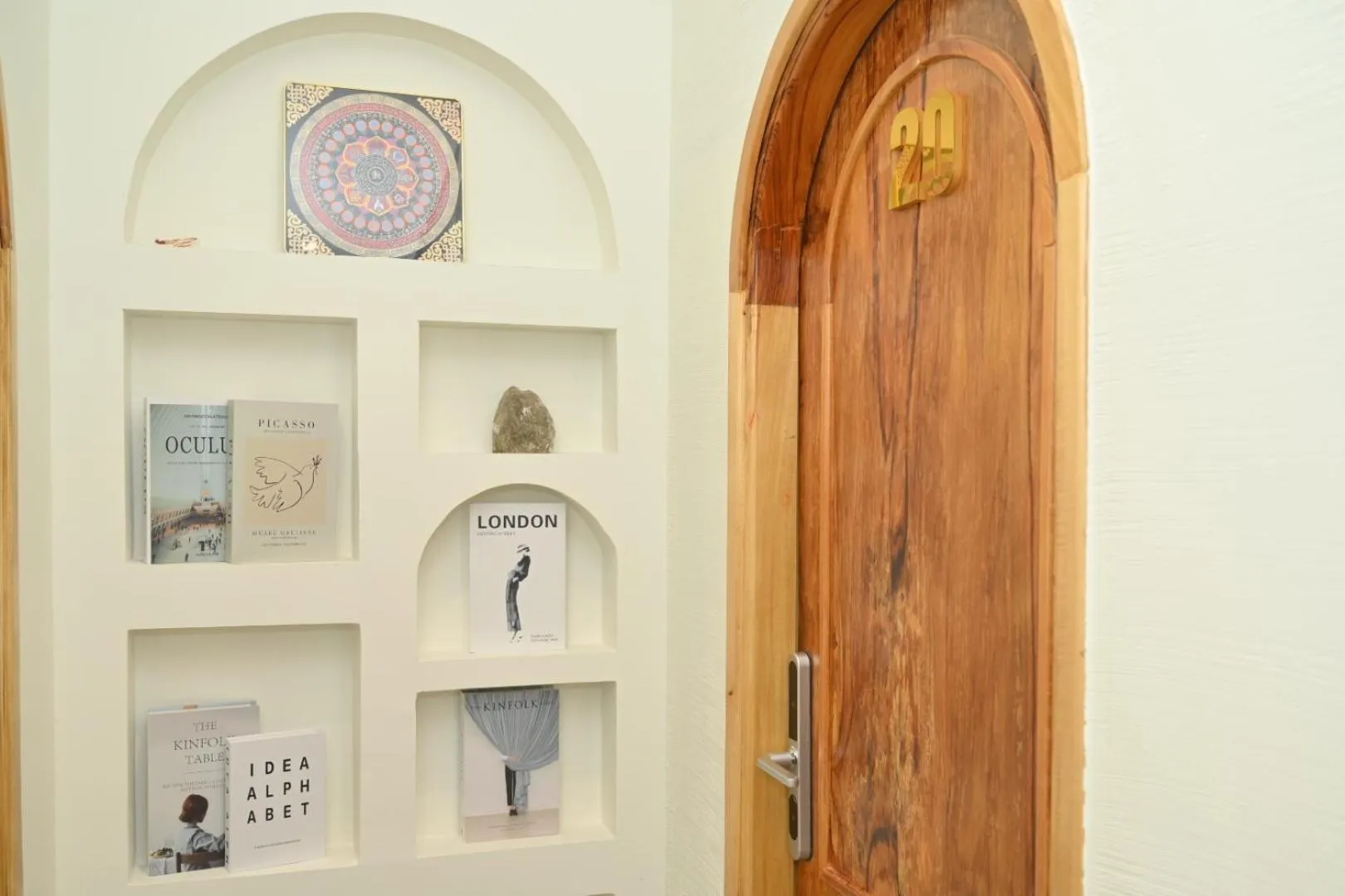 Hero Hostel & Billiards