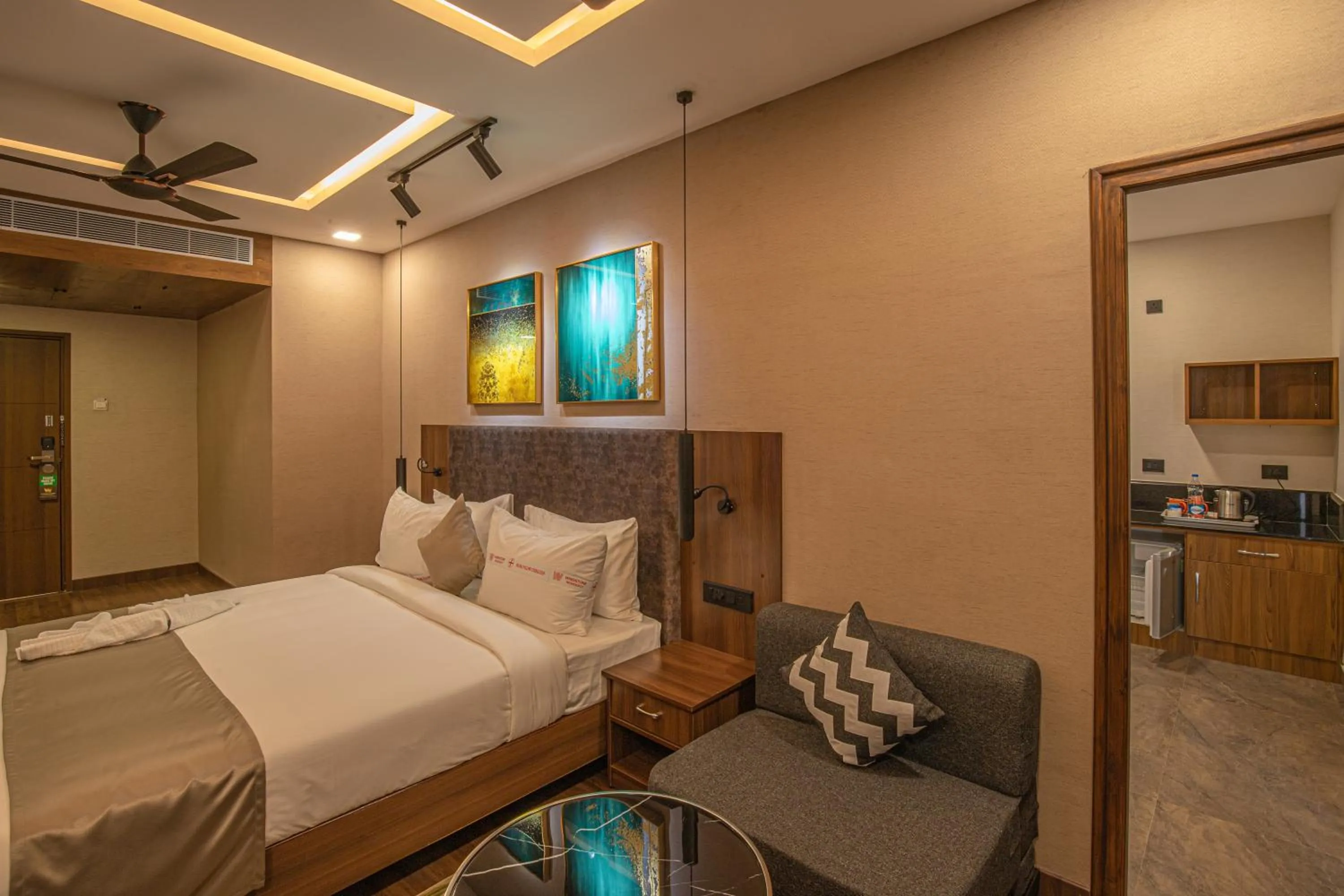 TV and multimedia in Windstone Residency