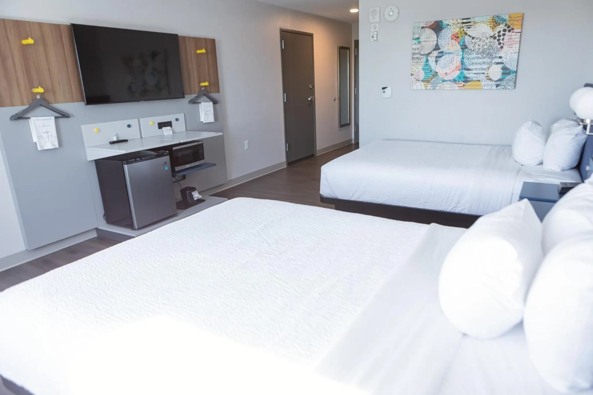 Bedroom in Microtel Inn & Suites by Wyndham Milford