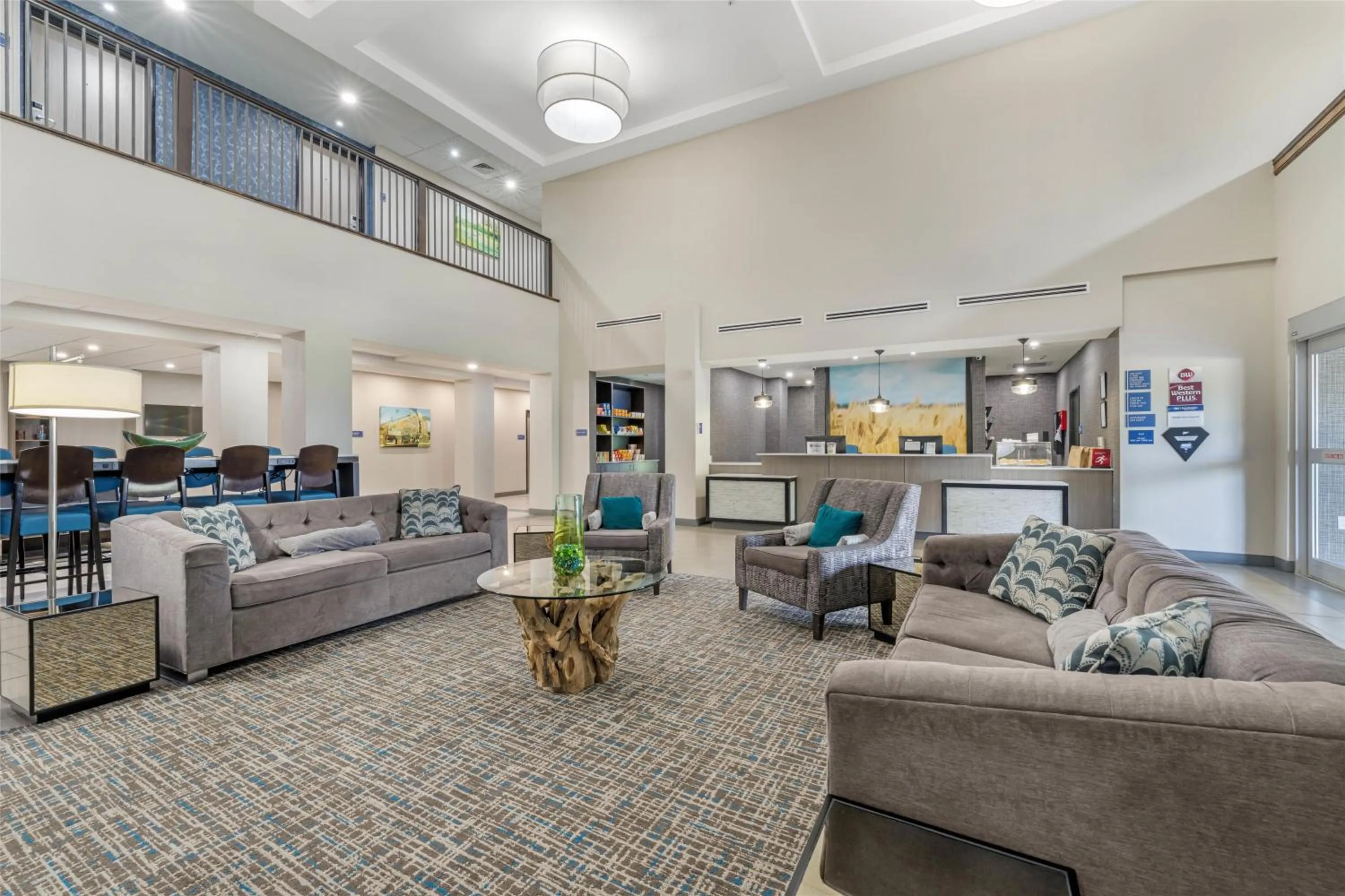Lobby or reception in Best Western Plus McPherson