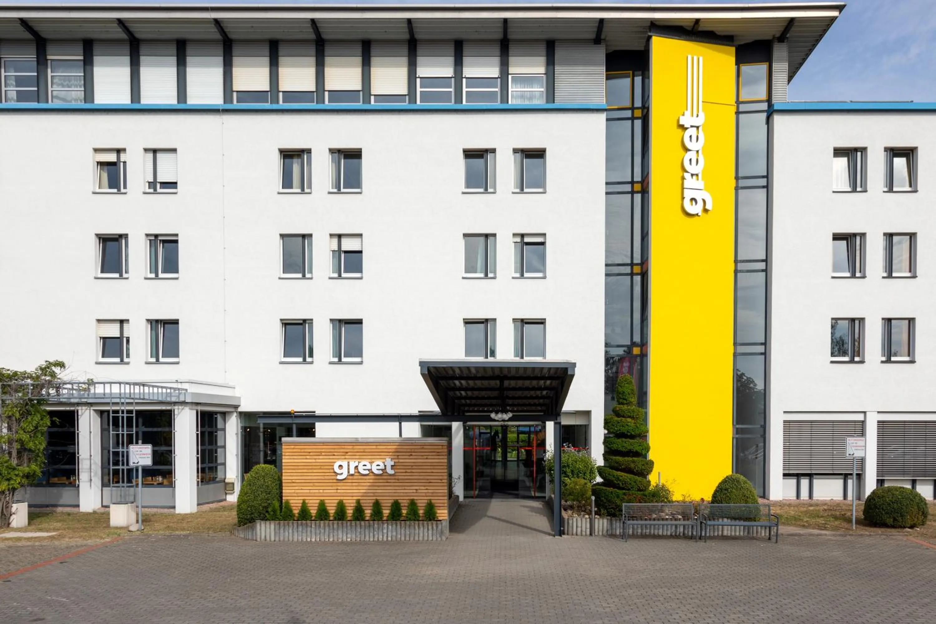 Property building in Greet hotel Darmstadt - an Accor hotel -