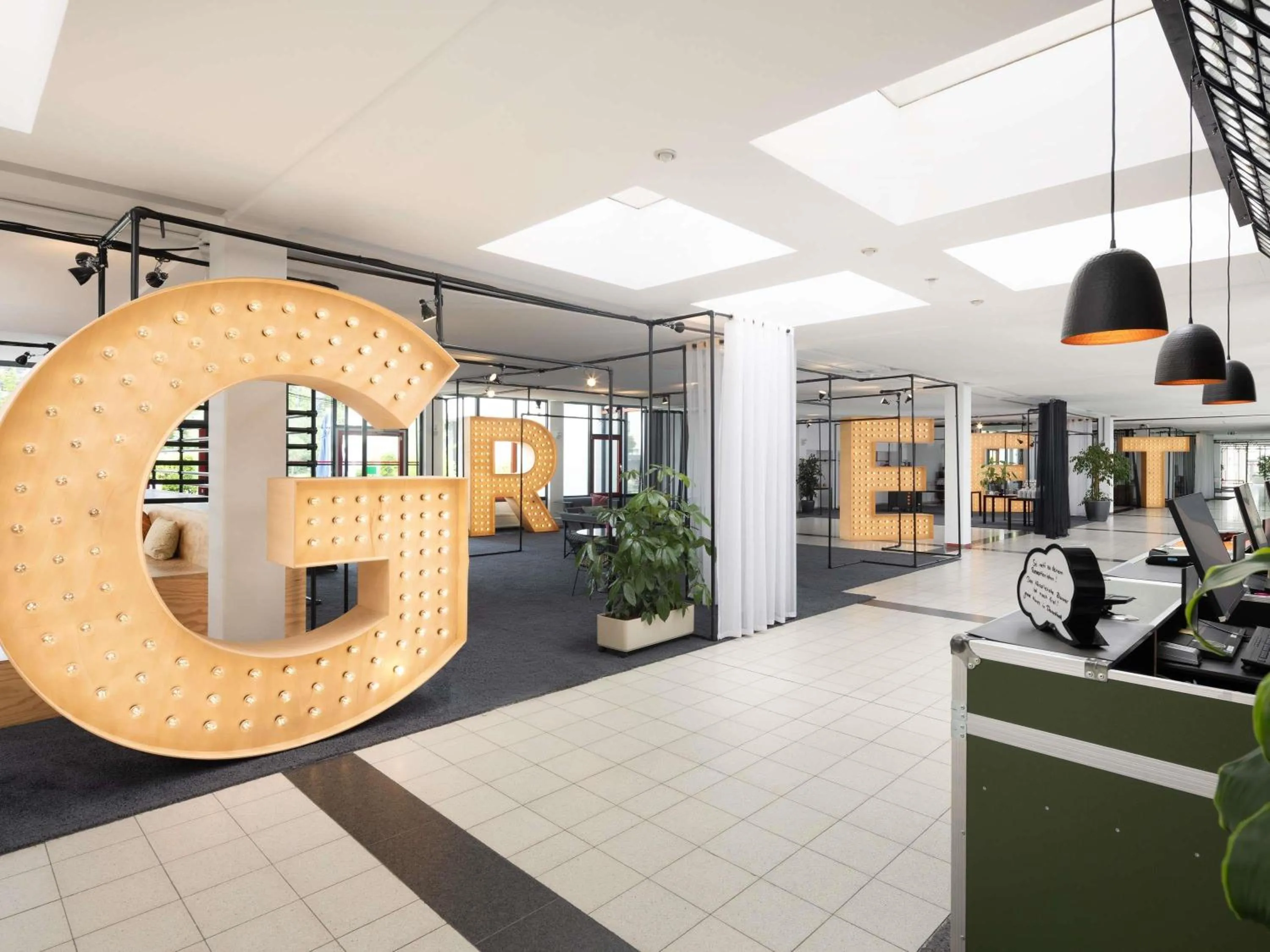 Property building in Greet hotel Darmstadt - an Accor hotel -