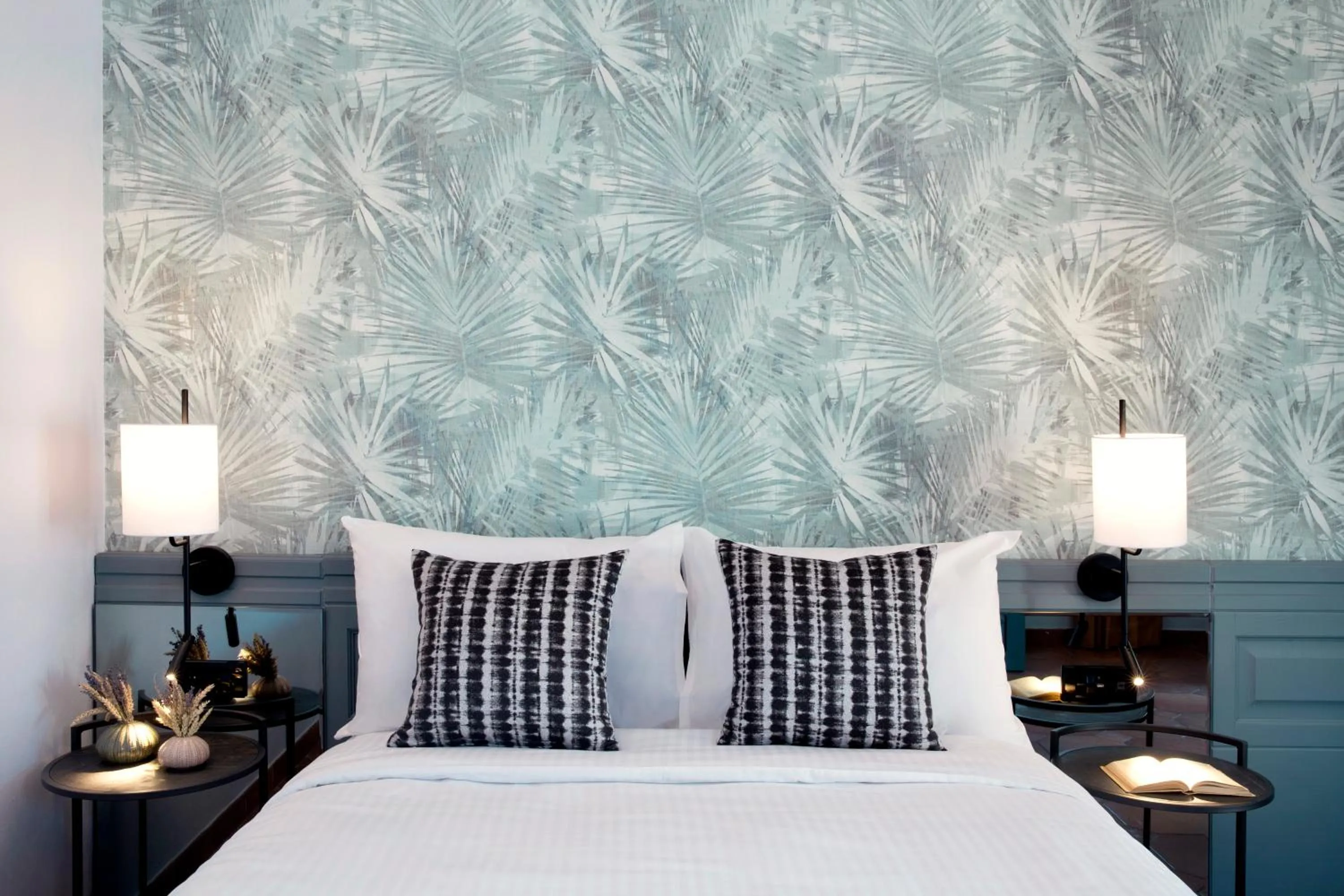 Bed in Zeus Eretria Resort