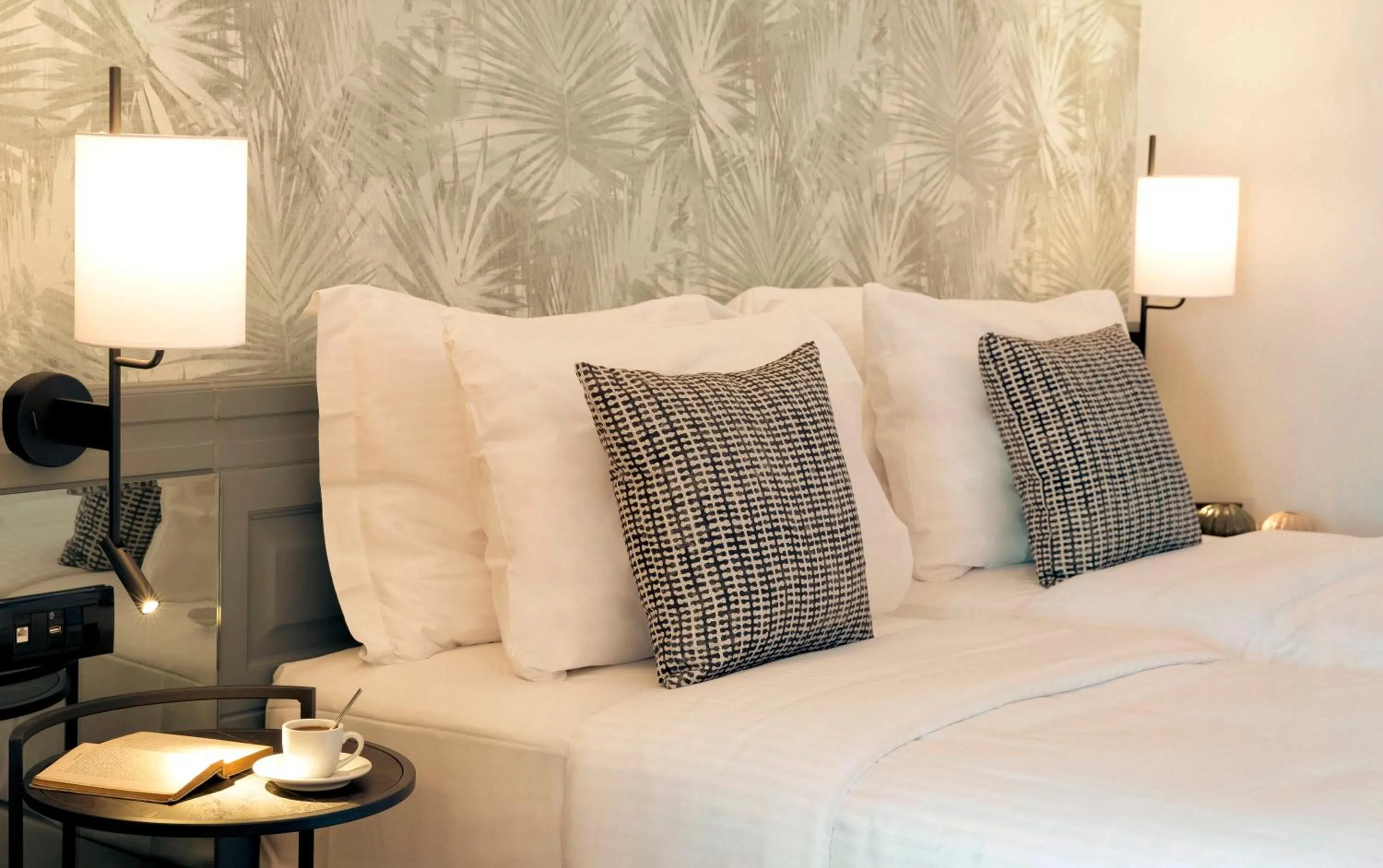 Bed in Zeus Eretria Resort