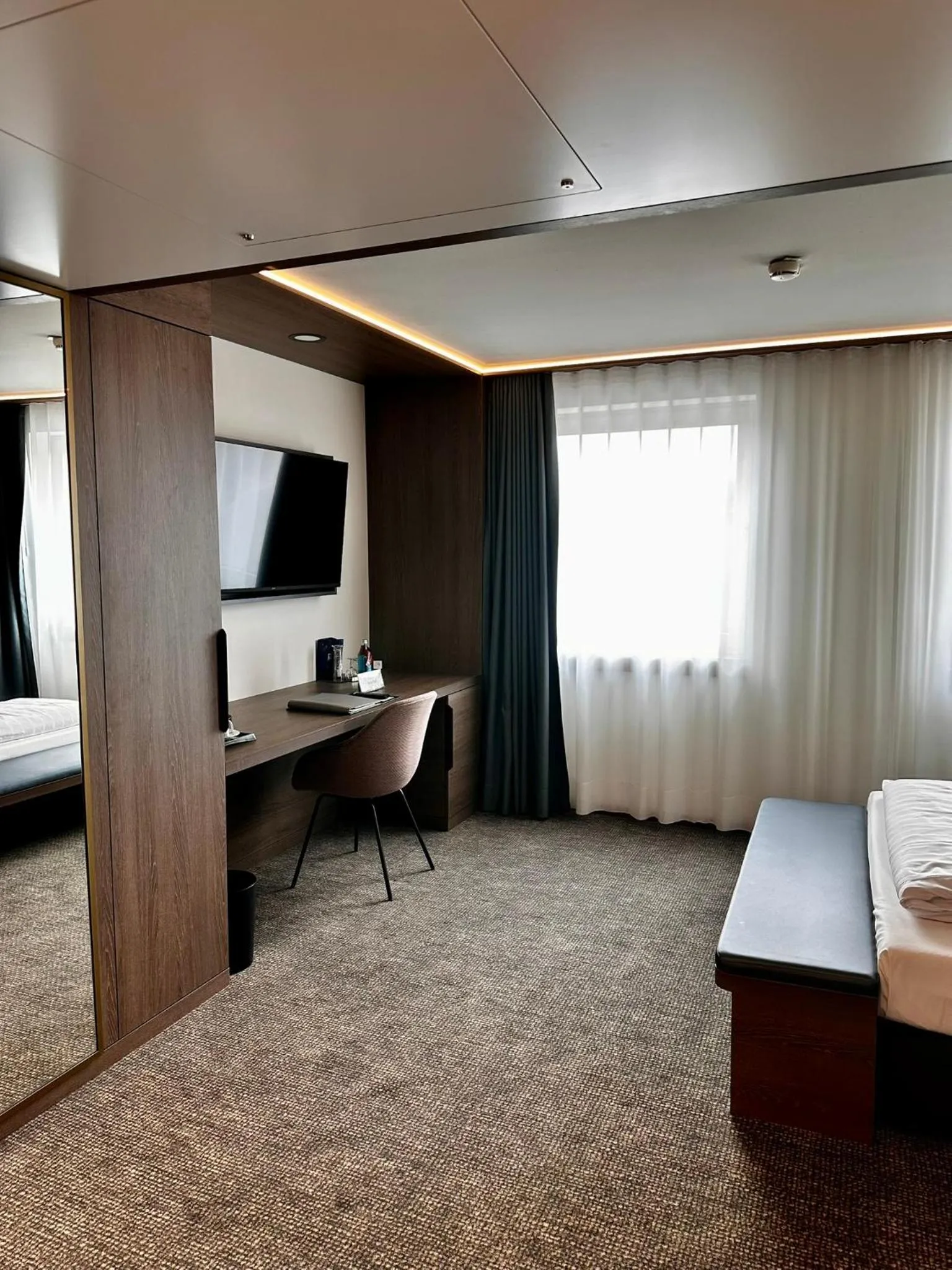 Photo of the whole room, Bed in Stadthotel Münster