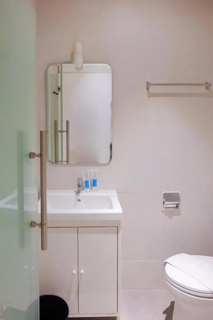 Bathroom in Tengah Tengah