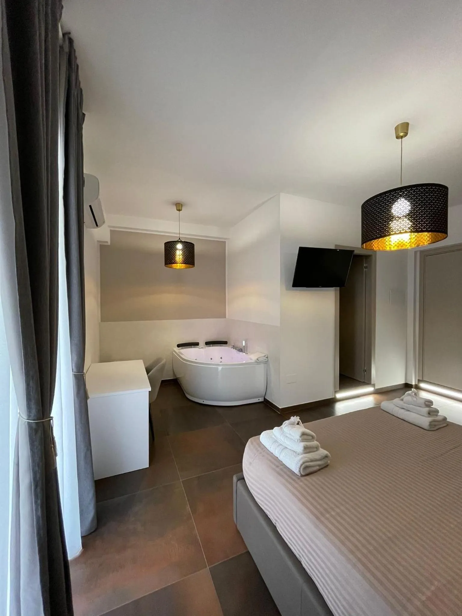 Bed in Relais Petruzzelli