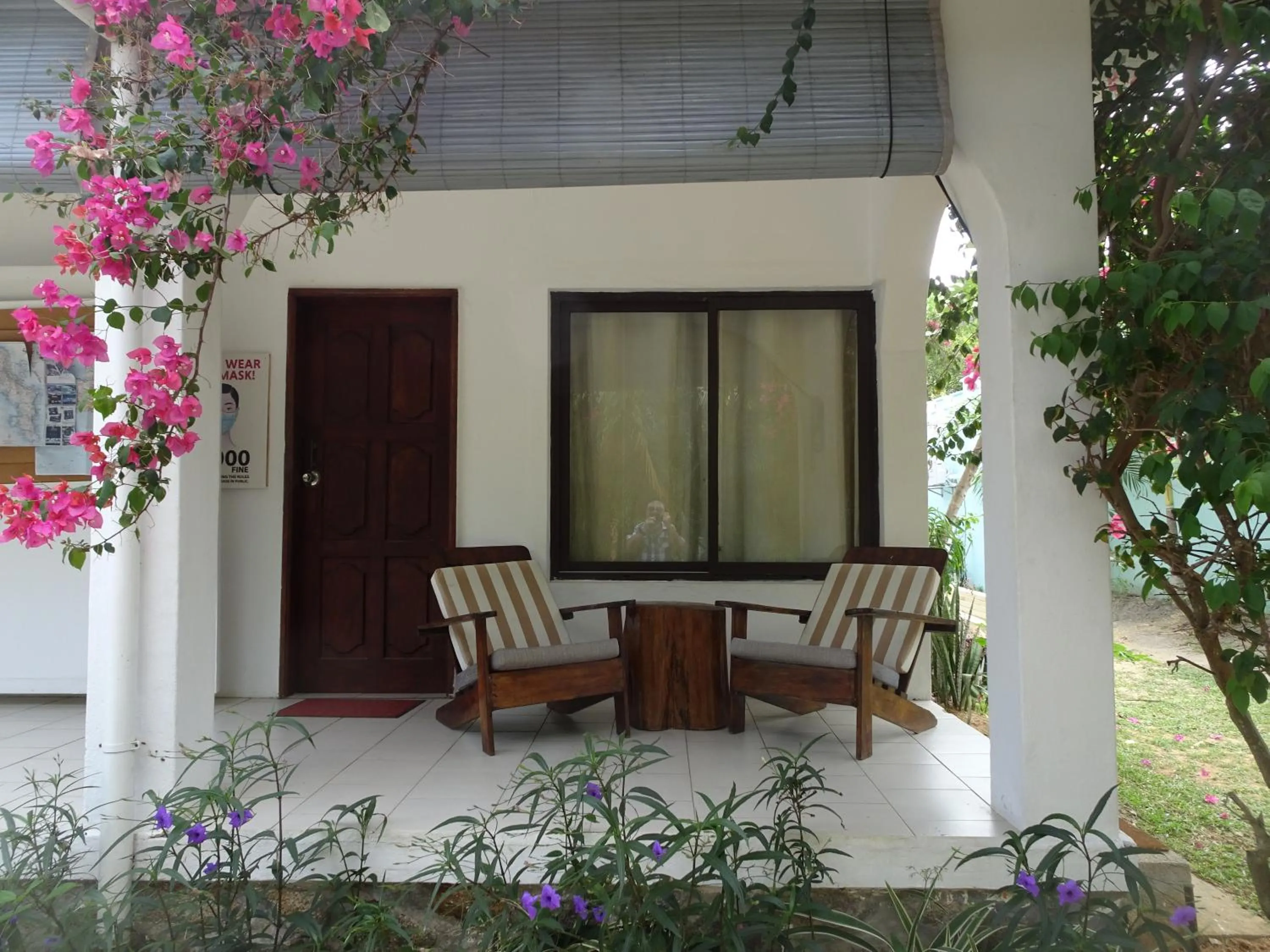 Balcony/Terrace in Castaway Lodge