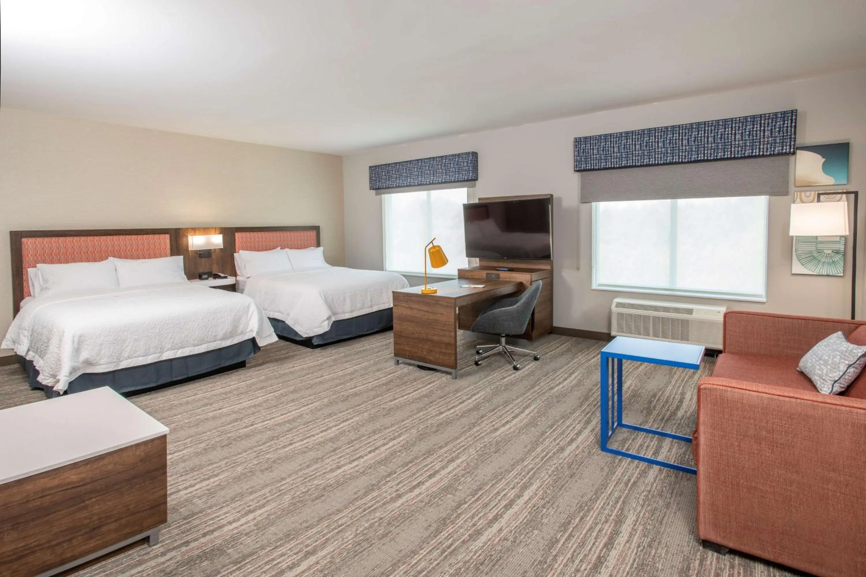 Bedroom, Bed in Hampton Inn Richwood Cincinnati South, KY