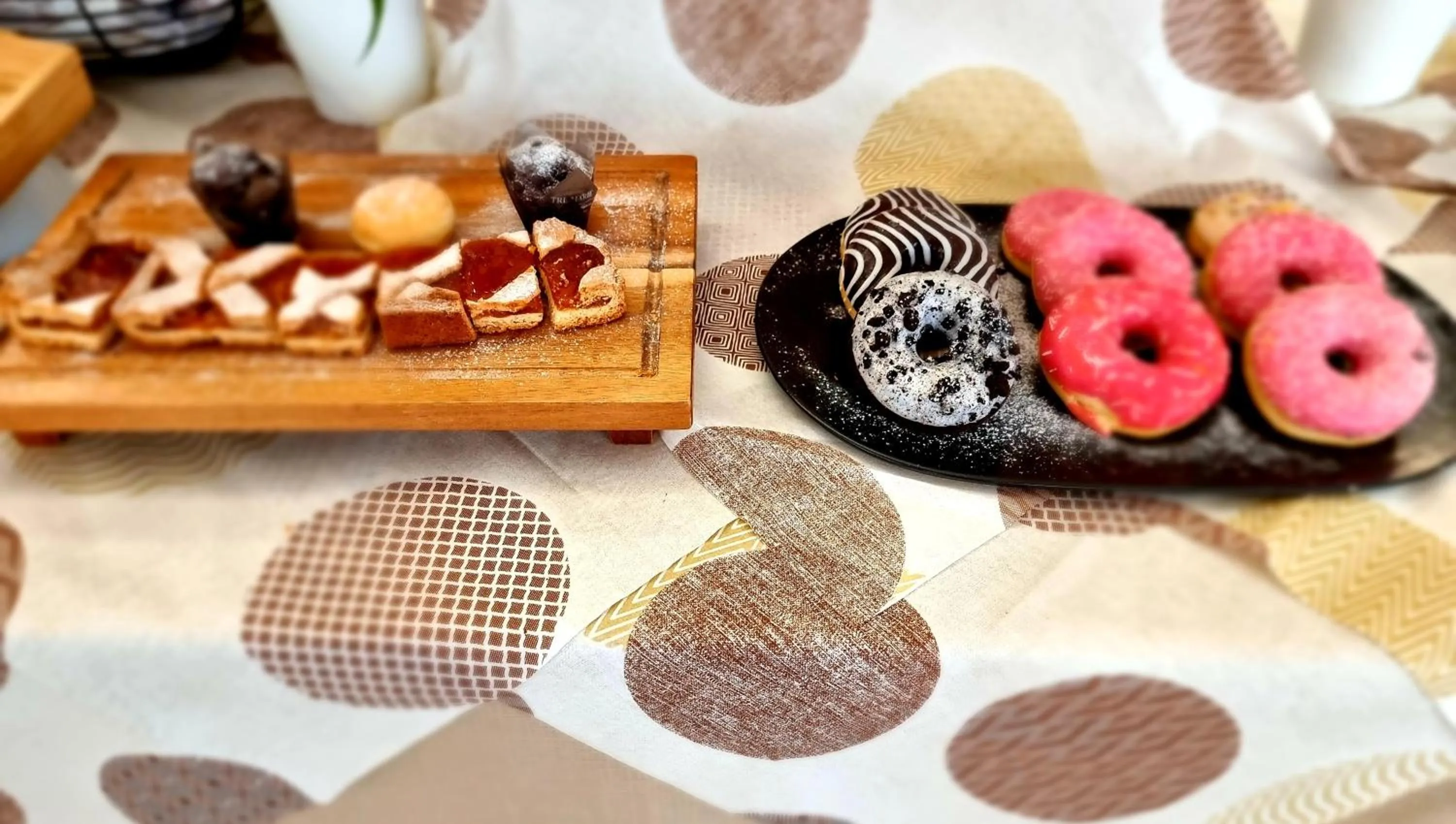 Food and drinks in Hotel Elefantino Grey - Free Brunch & Breakfast Until 13-00 - Vicinissimi a Mirabilandia