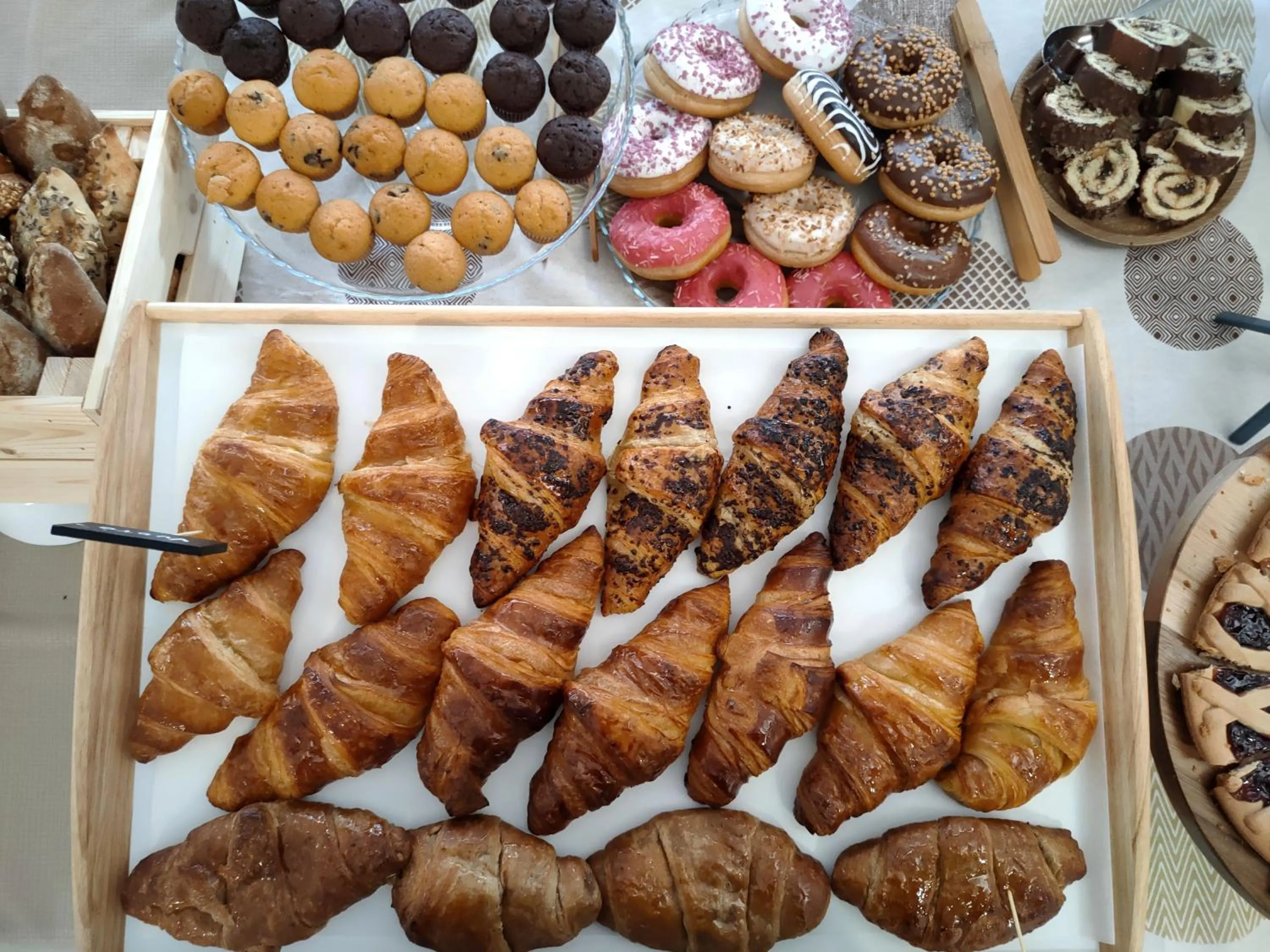 Breakfast in Hotel Elefantino Grey - Free Brunch & Breakfast Until 13-00 - Vicinissimi a Mirabilandia