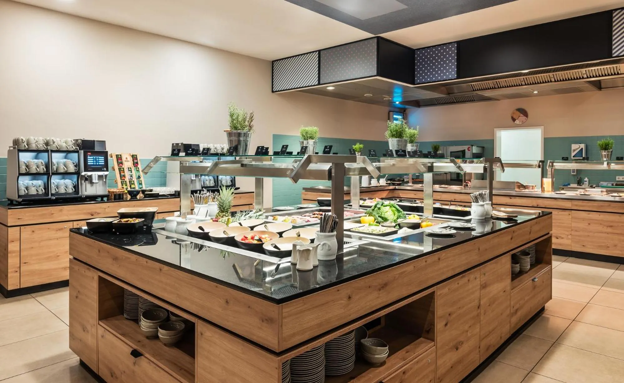 Restaurant/places to eat in BEECH Resort Boltenhagen