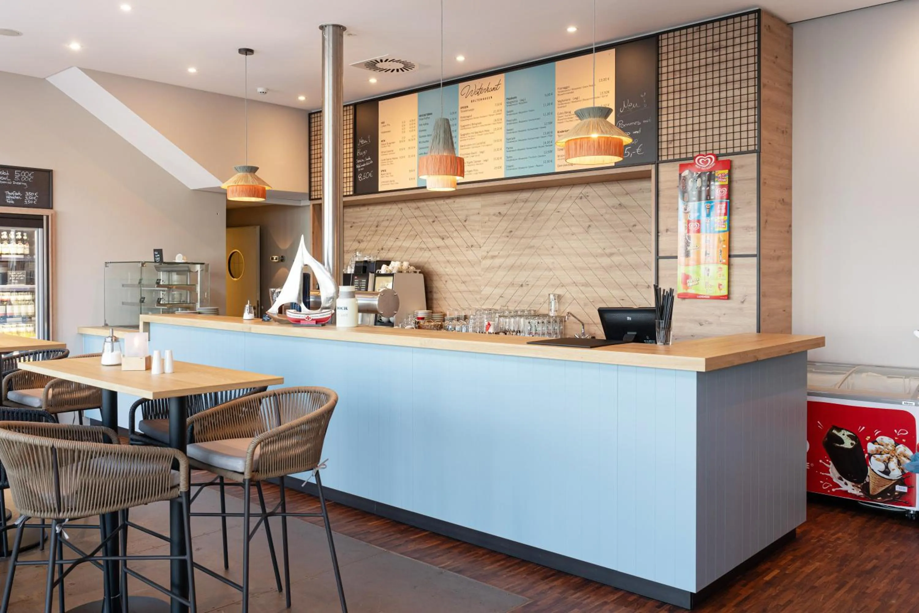 Restaurant/places to eat in BEECH Resort Boltenhagen