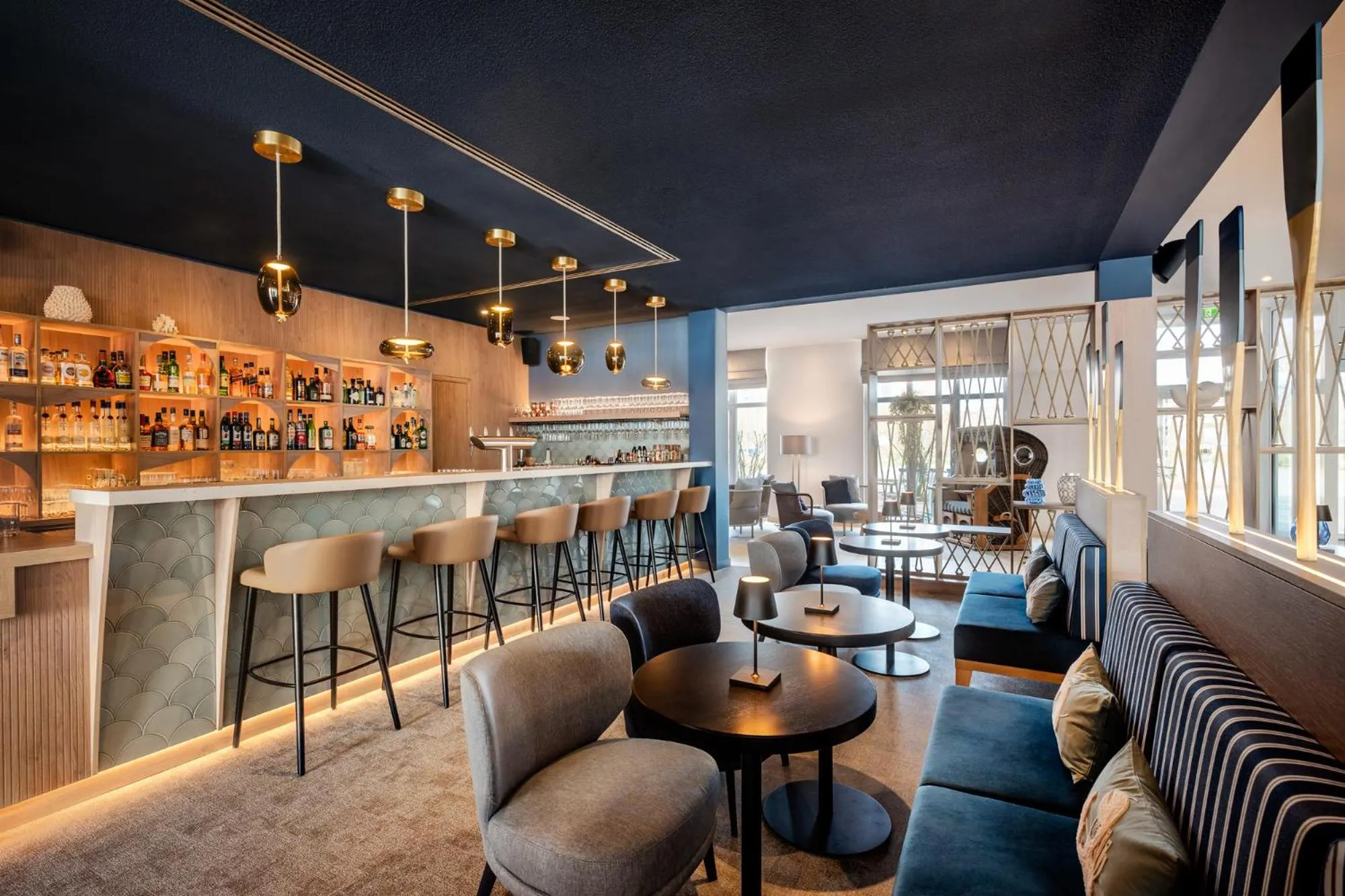 Lounge or bar in Lindner Hotel Boltenhagen, part of JdV by Hyatt