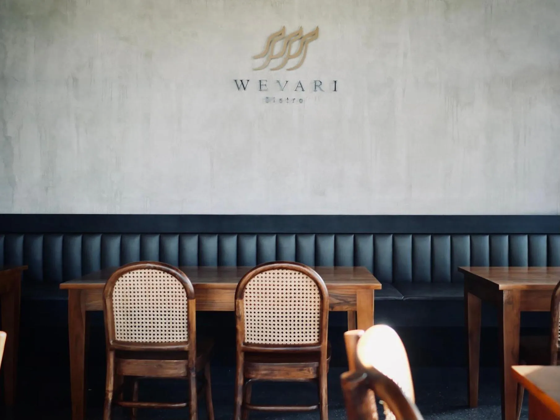 Restaurant/places to eat in Wevari Heritage