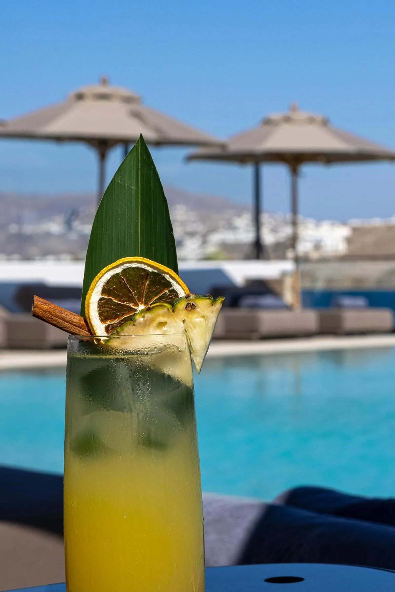 Food and drinks in Aeonic Suites and Spa