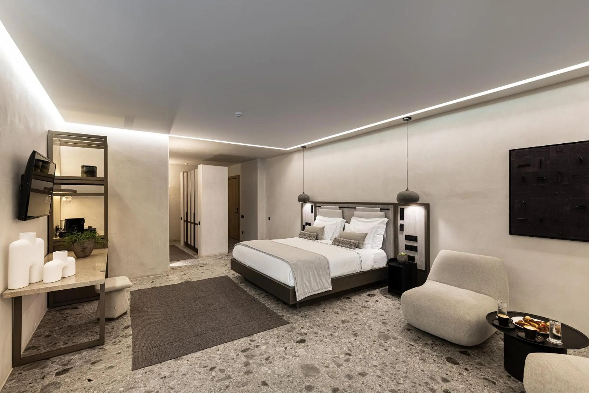 Bedroom, Bed in Aeonic Suites and Spa