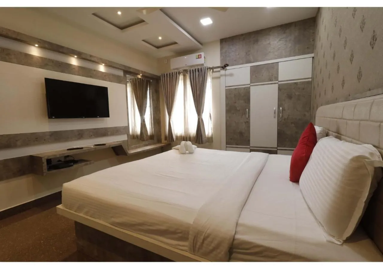 Bed in SR BOUTIQUEE STAY