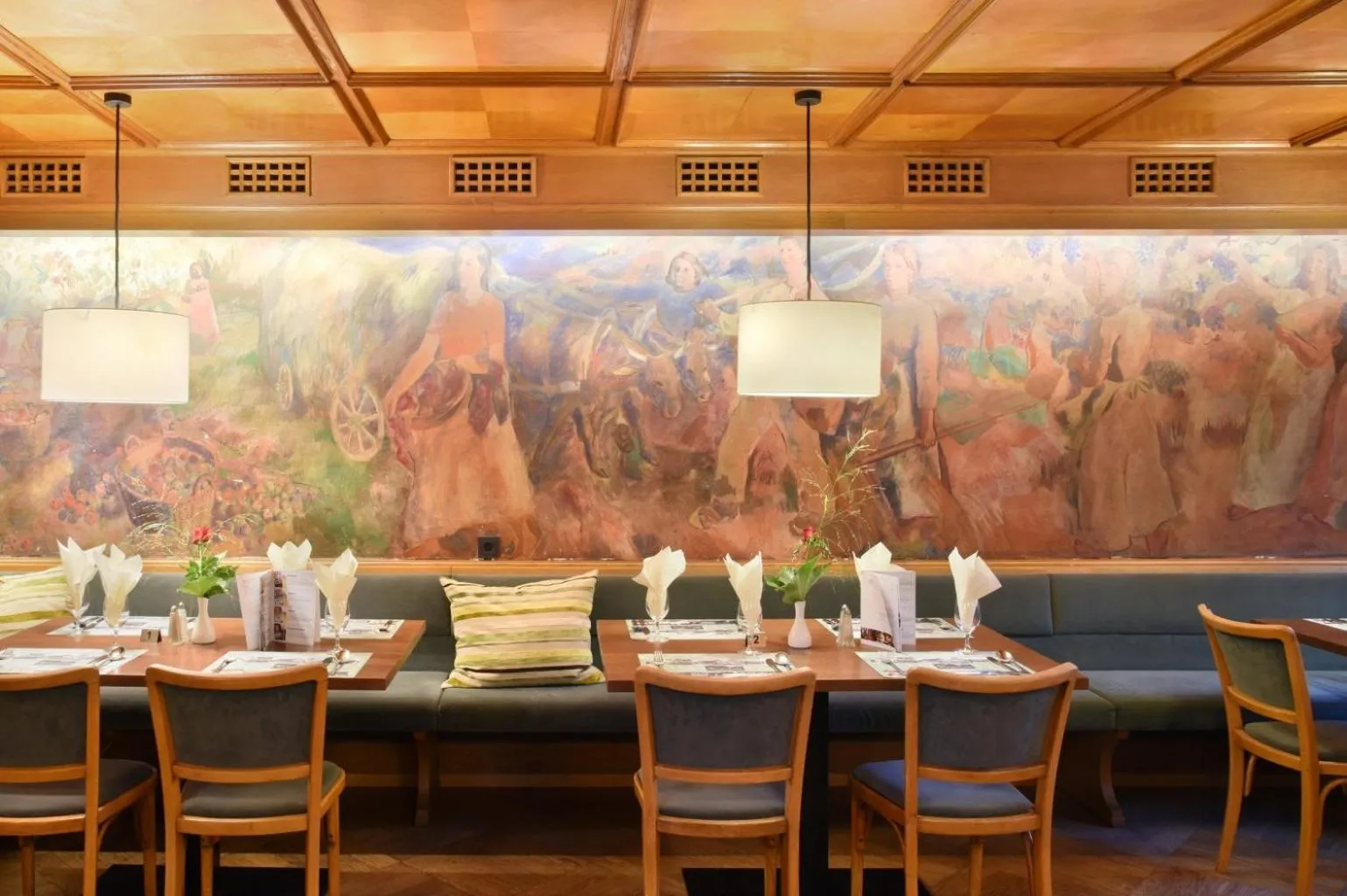 Restaurant/places to eat in Hotel Weisses Kreuz