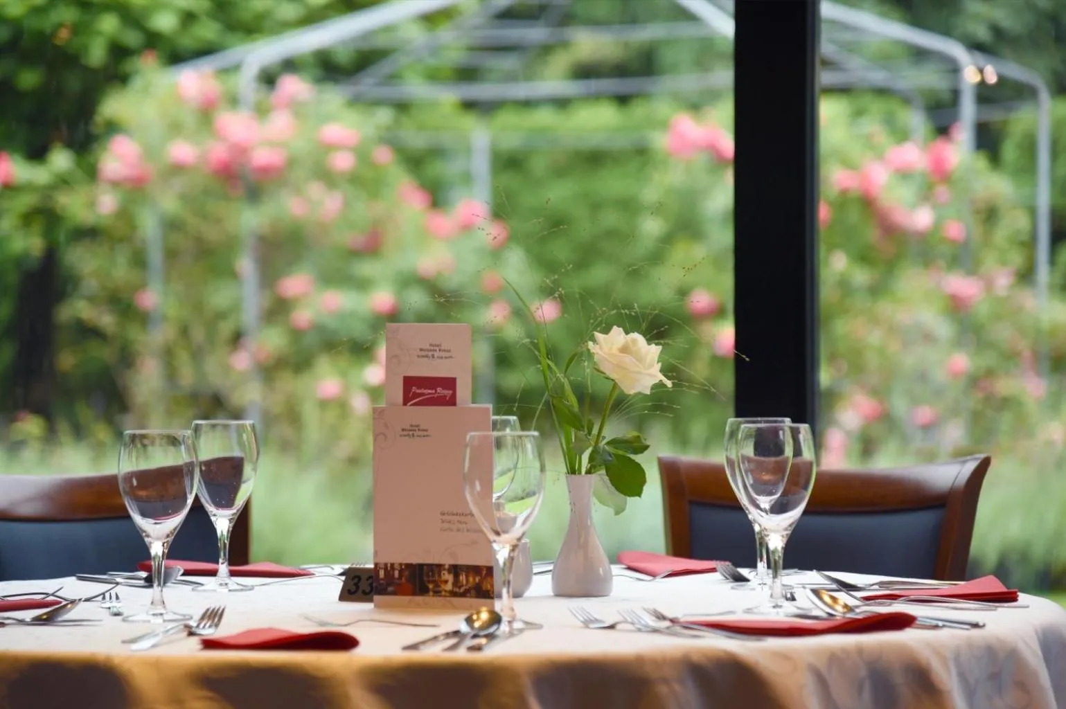 Restaurant/places to eat in Hotel Weisses Kreuz