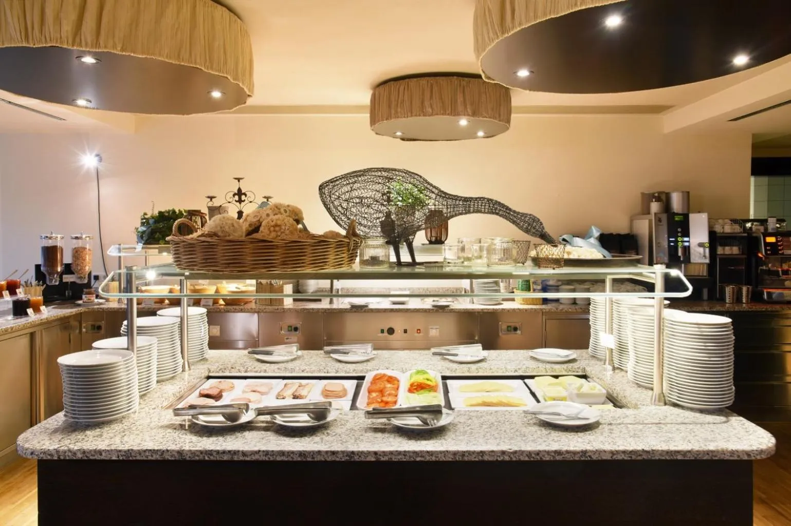 Food and drinks in Hotel Weisses Kreuz