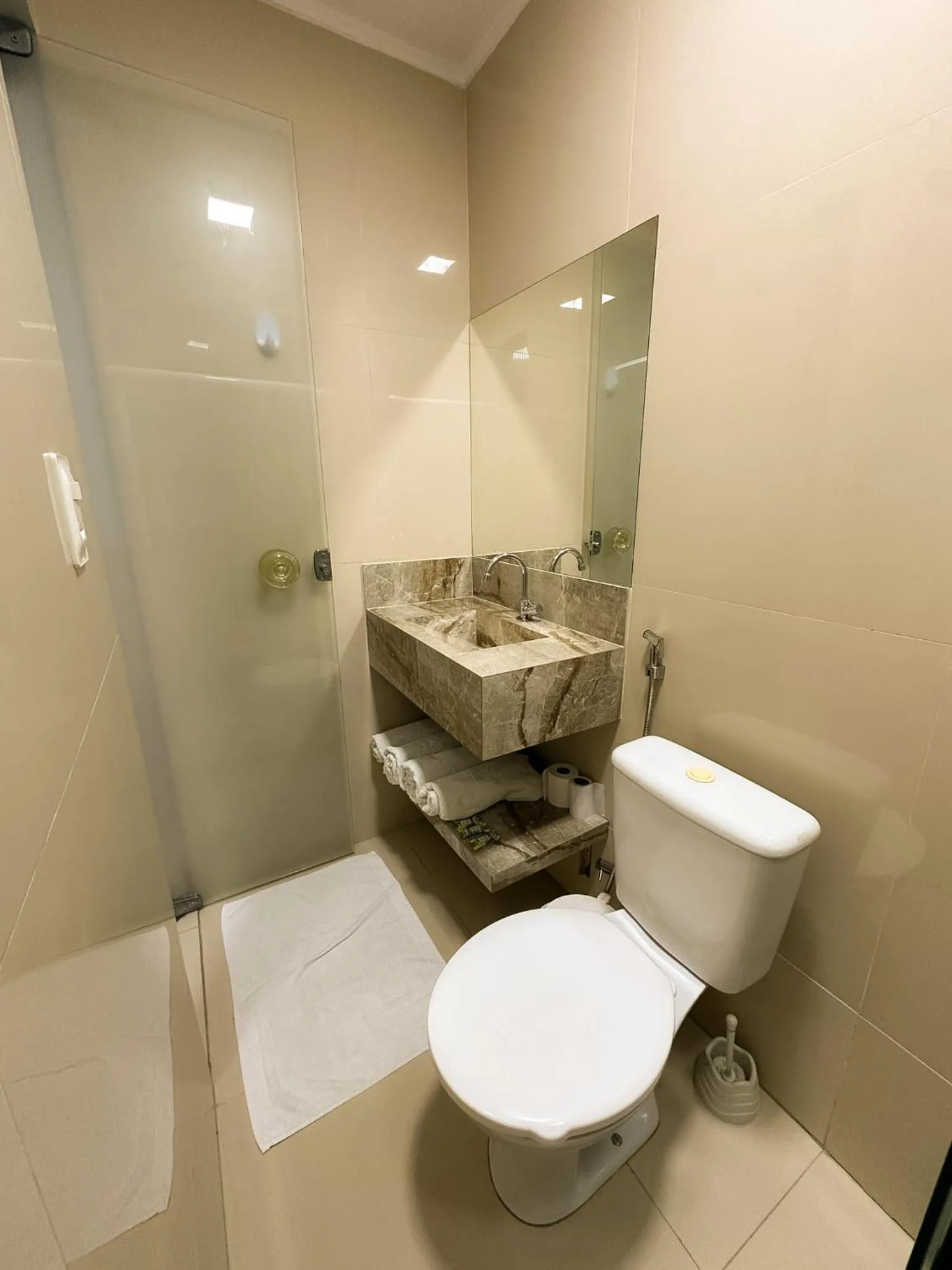 Bathroom in TERESINA HOTEL