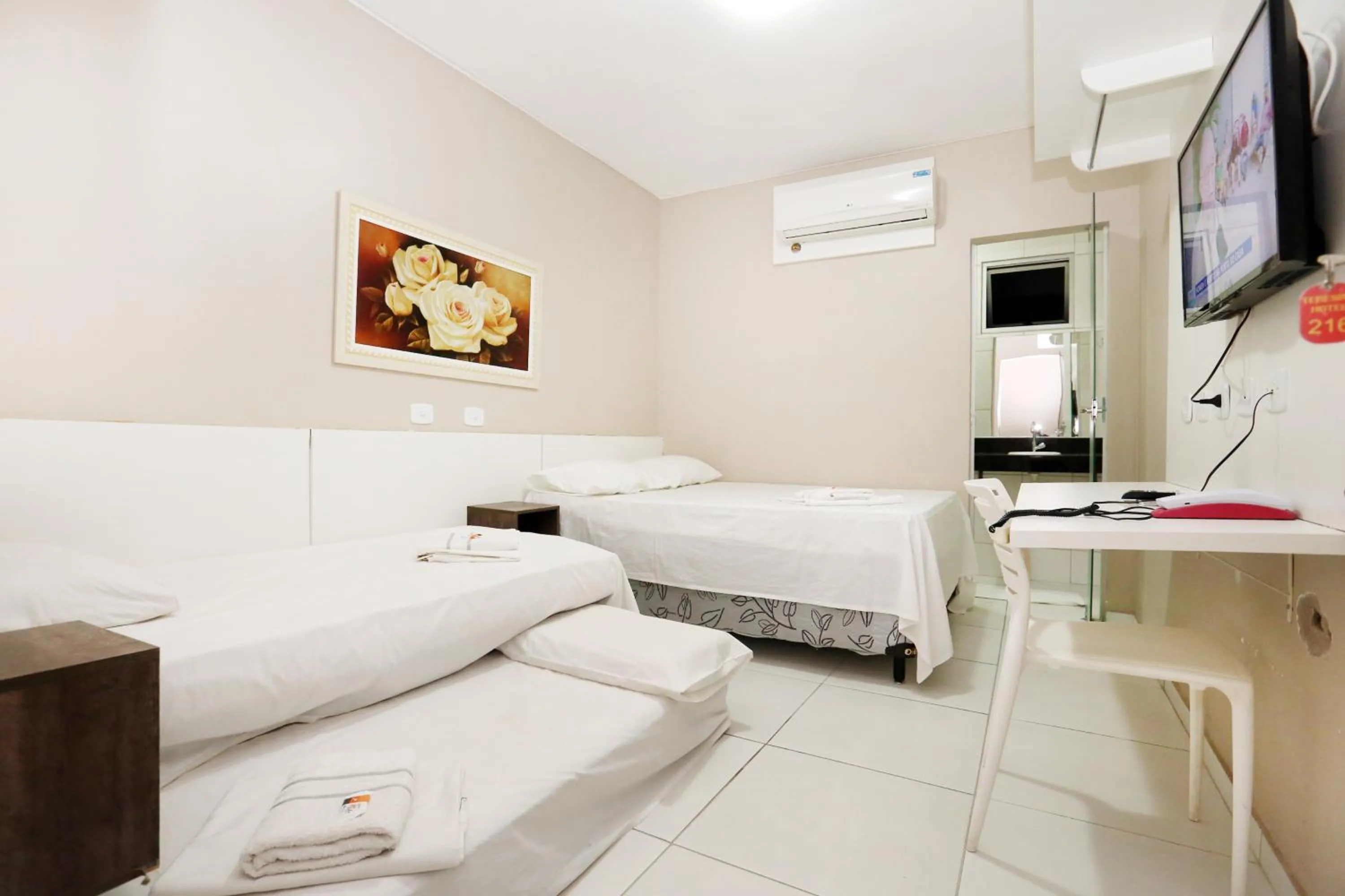 Bedroom, Bed in TERESINA HOTEL