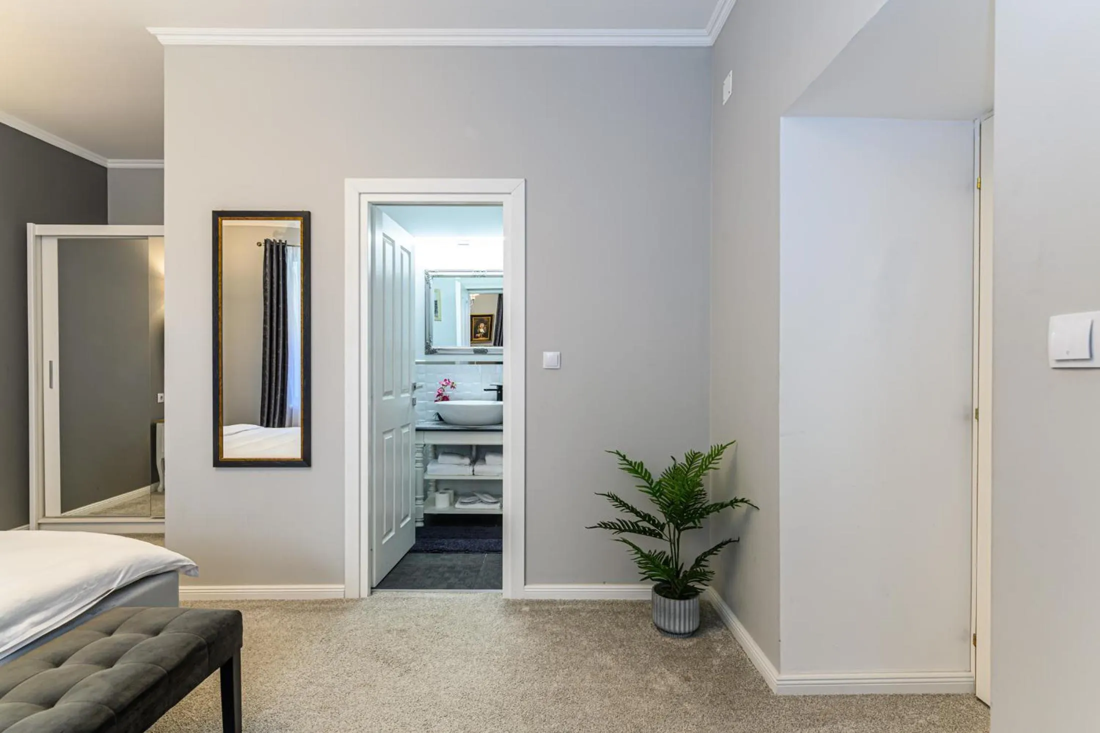 Bed in Dallure House Boutique Brasov