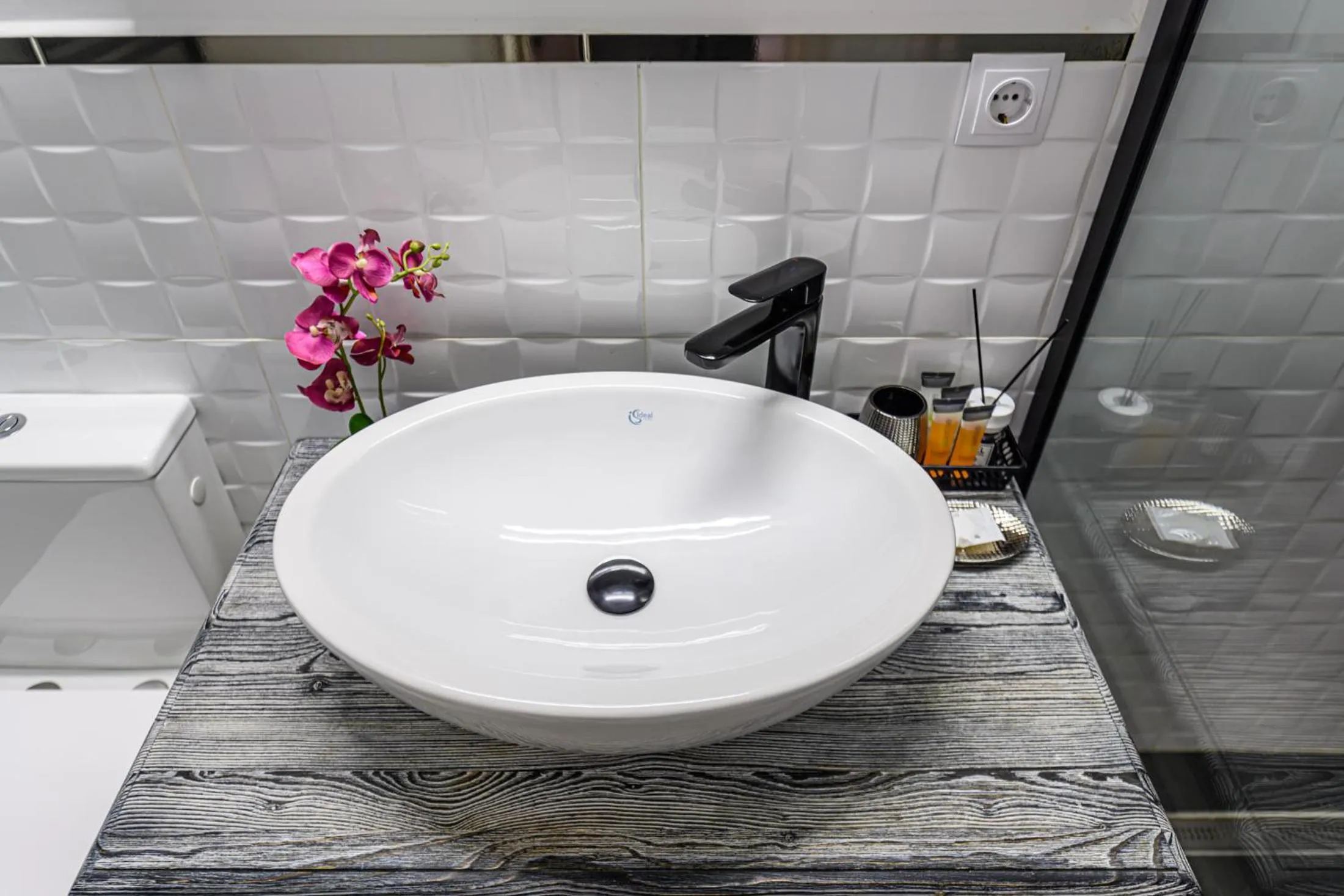 Bathroom in Dallure House Boutique Brasov