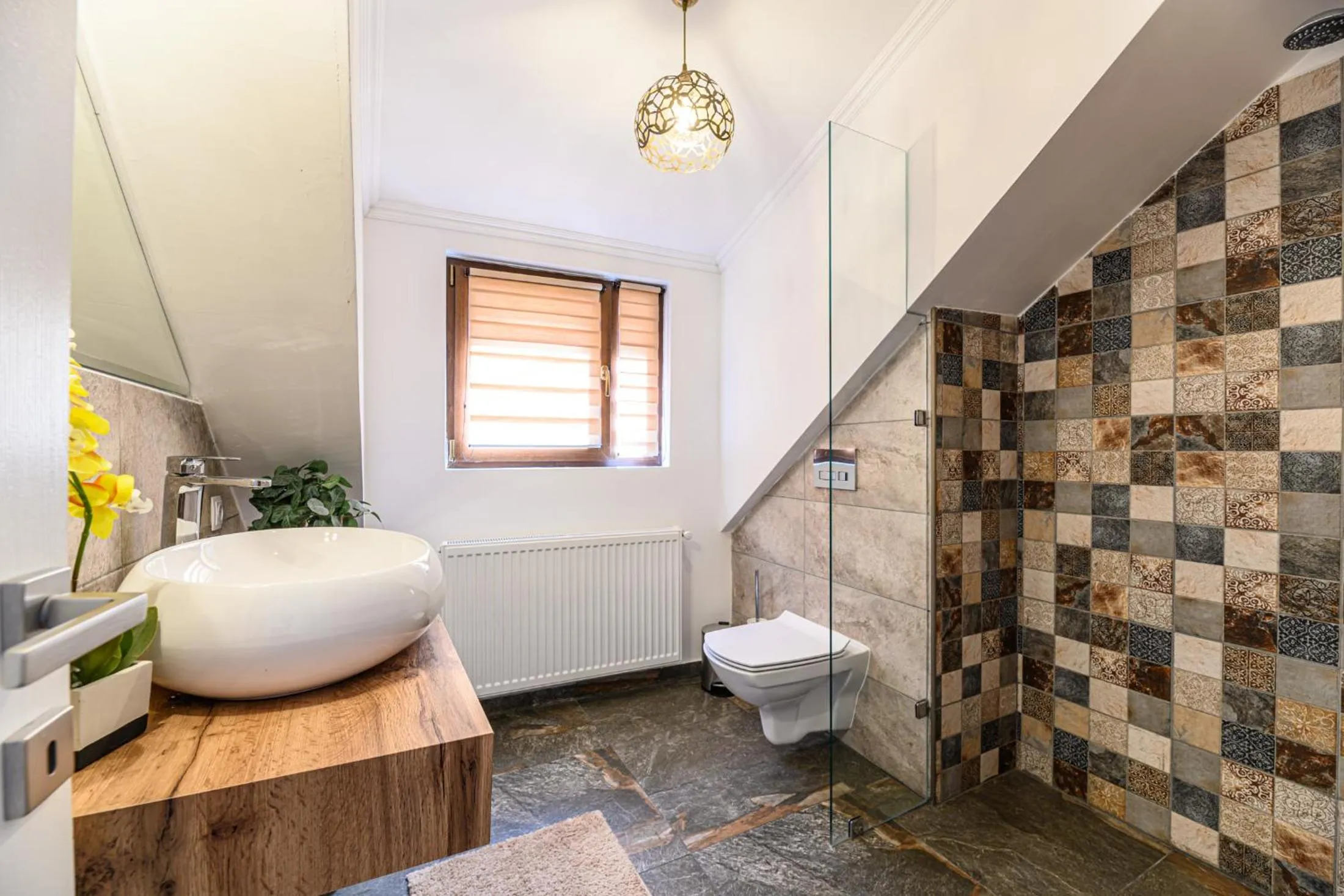 Shower in Dallure House Boutique Brasov