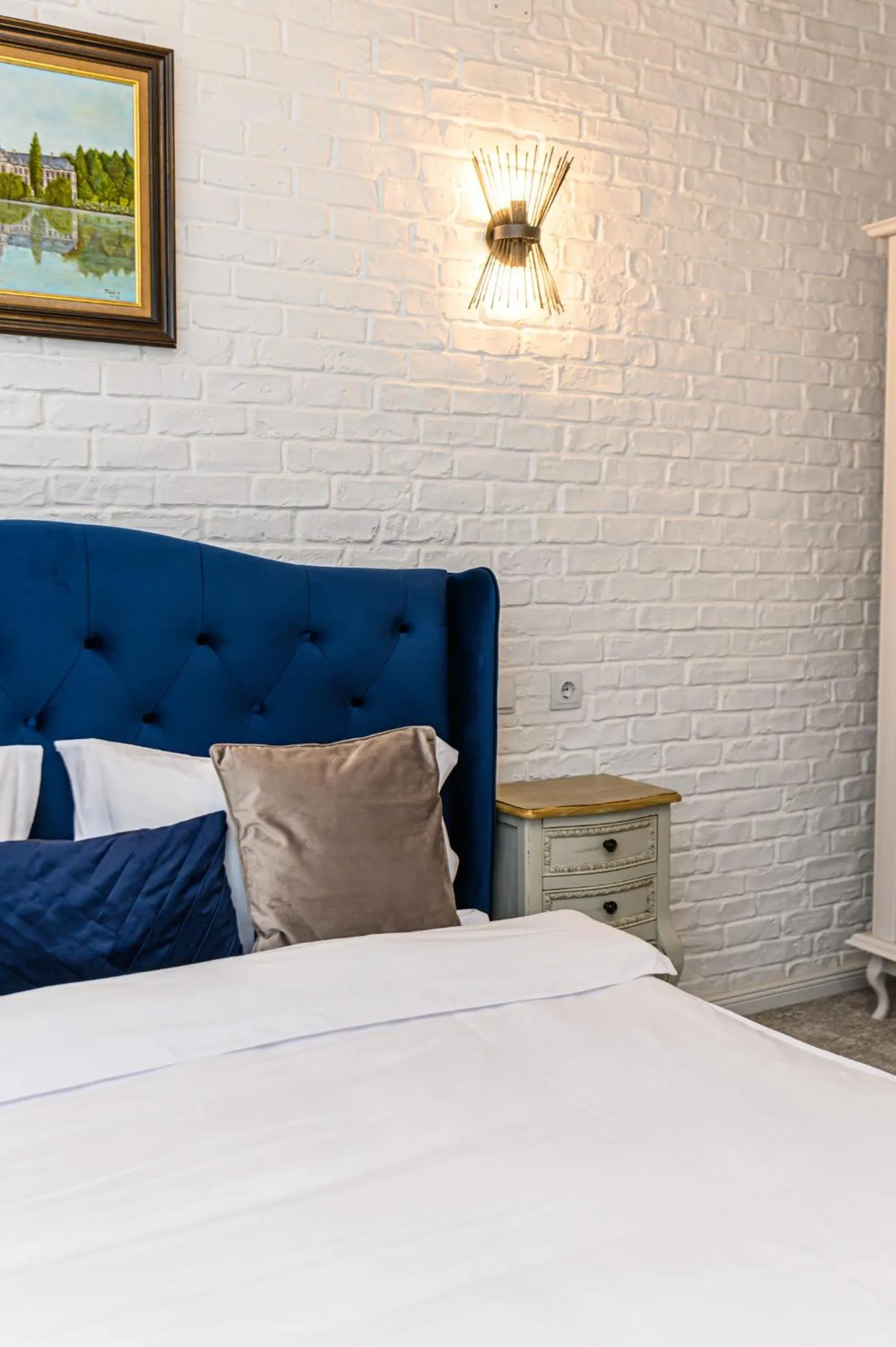 Bed in Dallure House Boutique Brasov