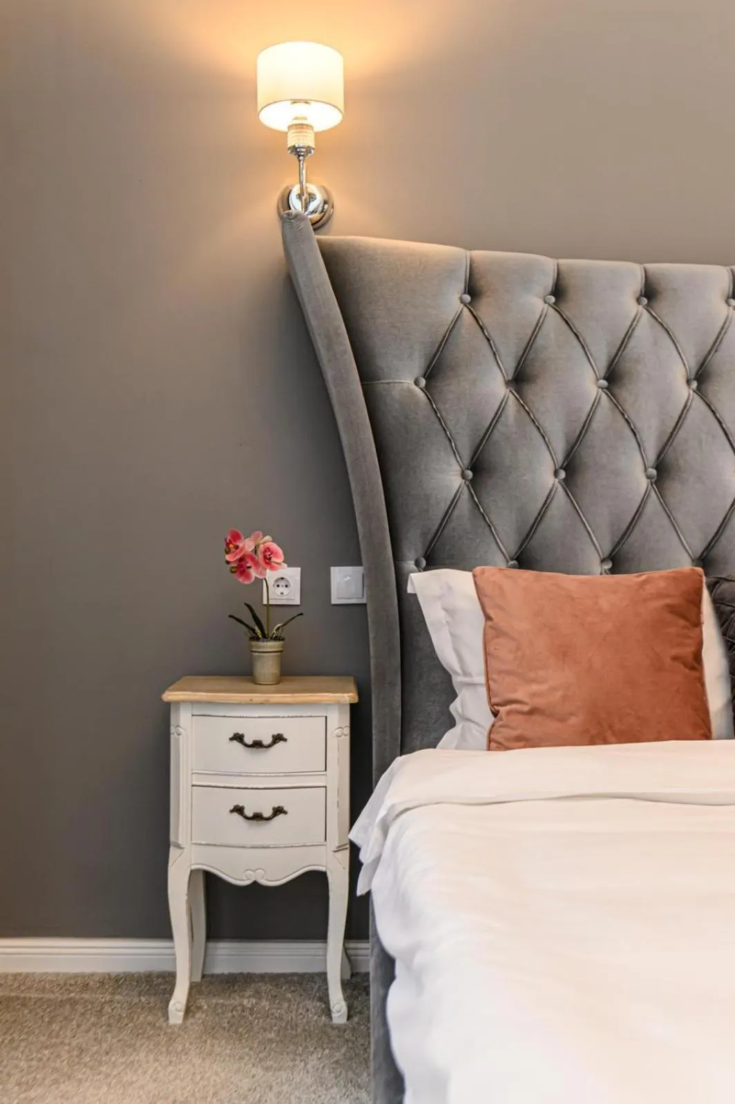 Bed in Dallure House Boutique Brasov