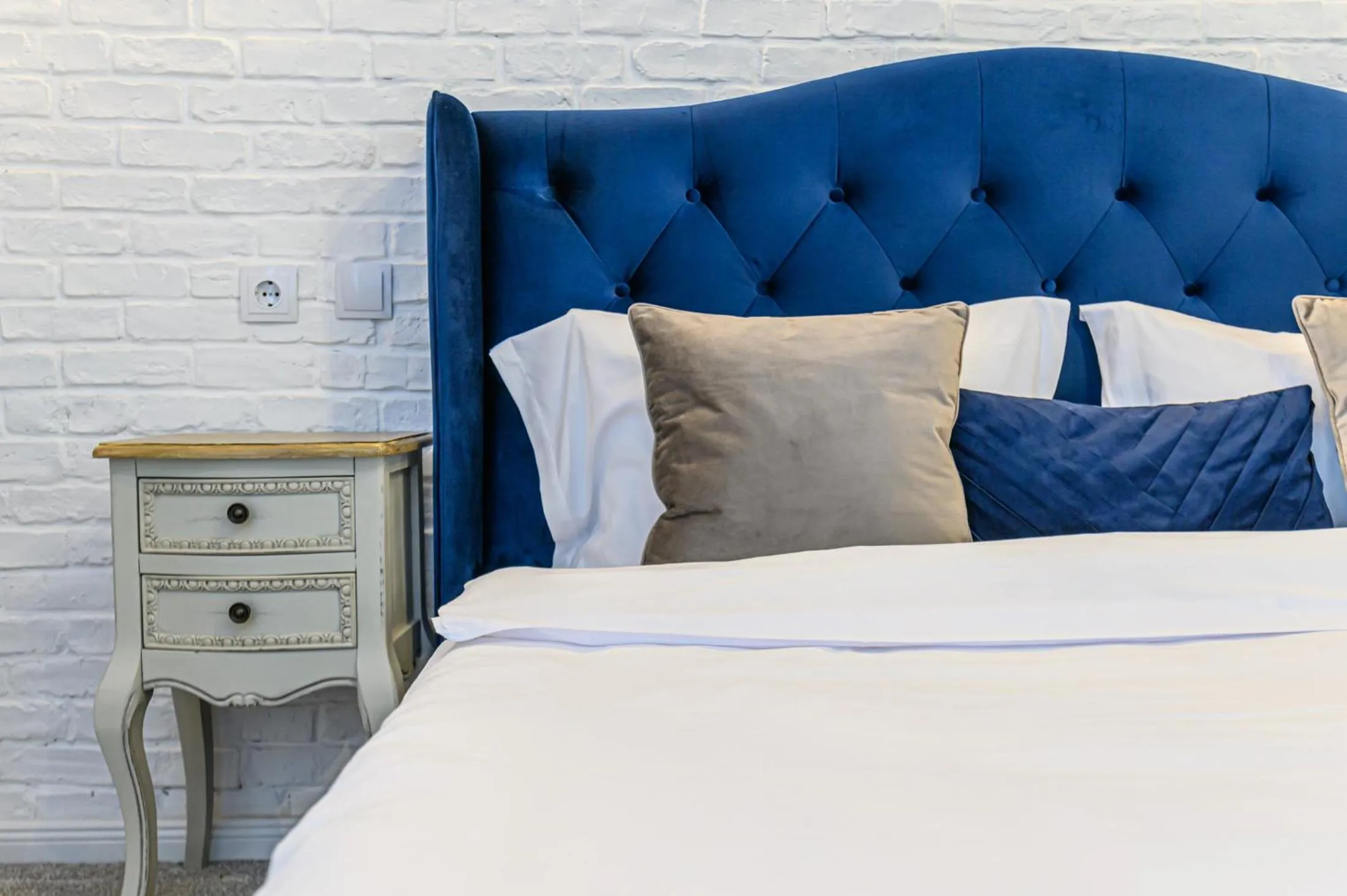 Bed in Dallure House Boutique Brasov