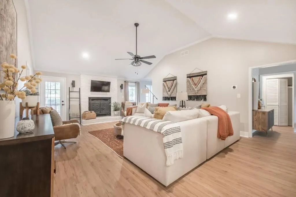 Bed in Stylish & Spacious Home Near ATL